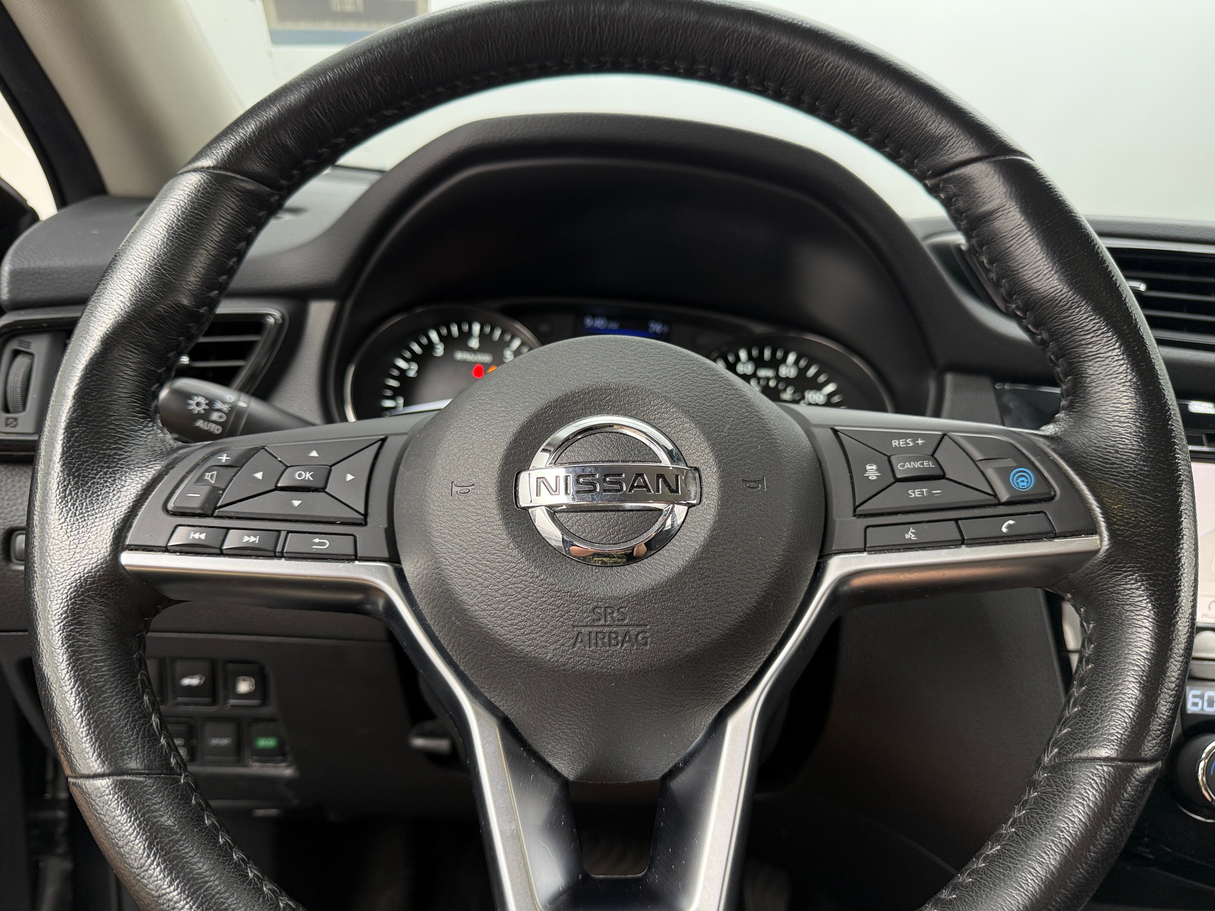 2019 Nissan Rogue SV 5