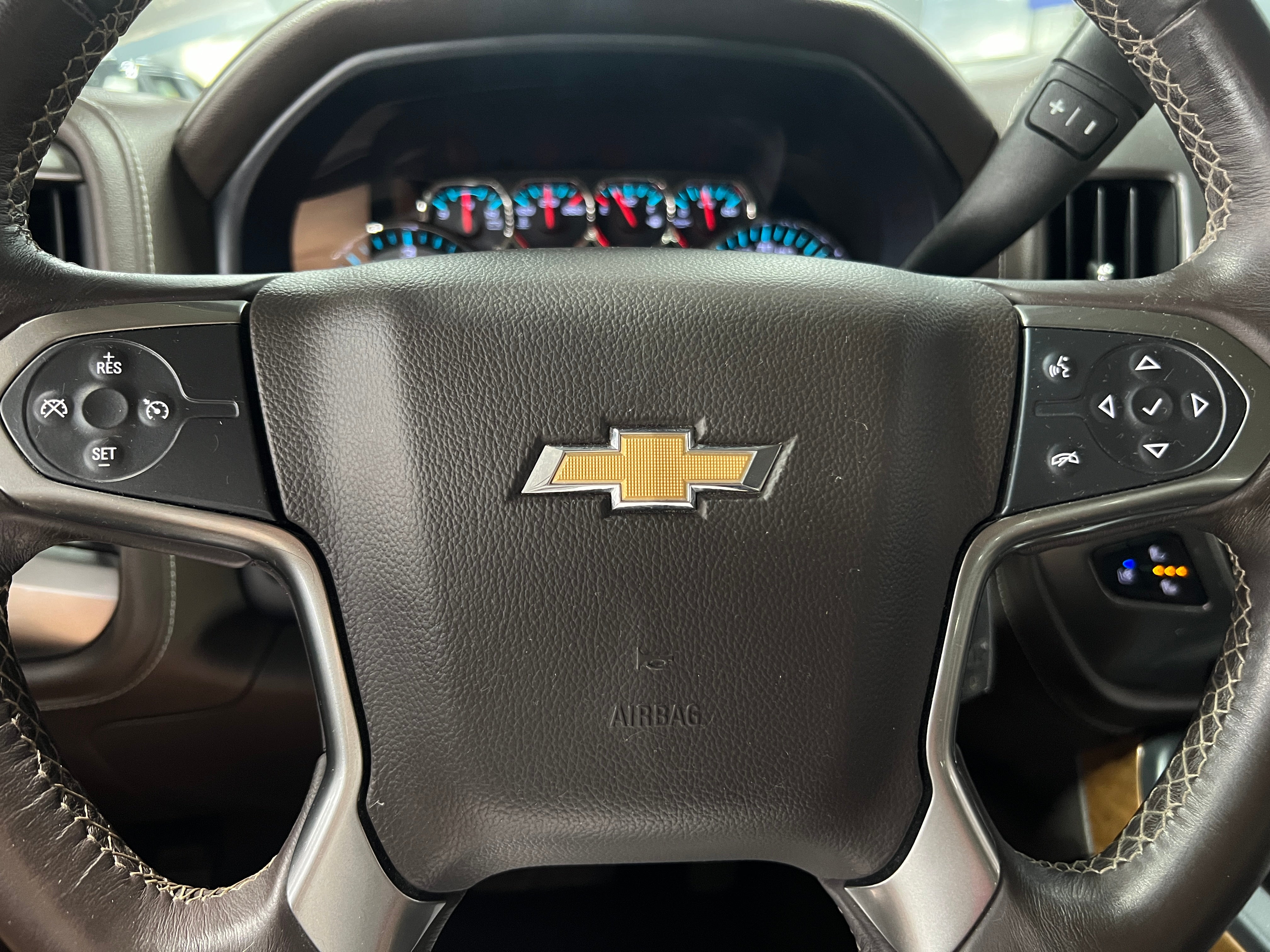 2016 Chevrolet Silverado 1500 LTZ 4