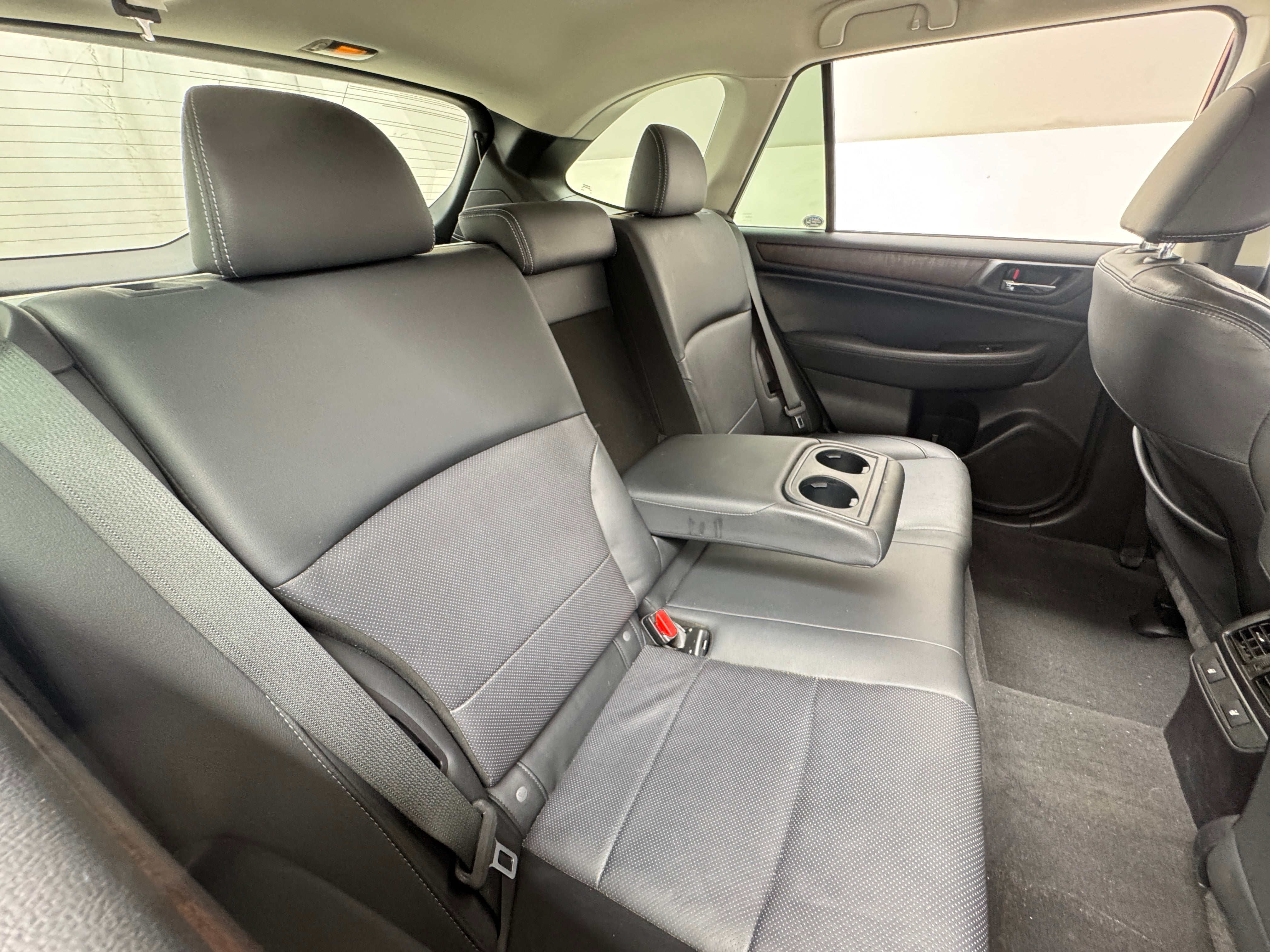2016 Subaru Outback 3.6R Limited 5