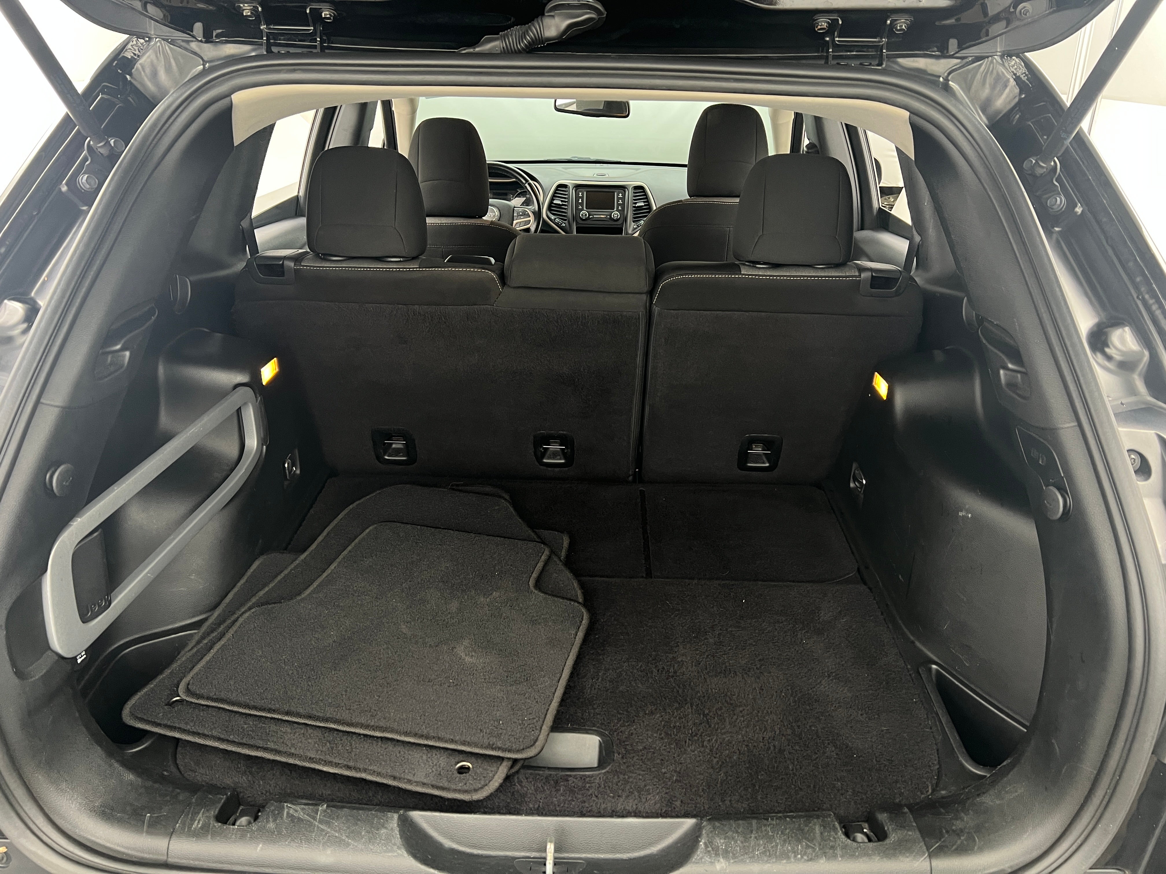 2018 Jeep Cherokee Latitude 7