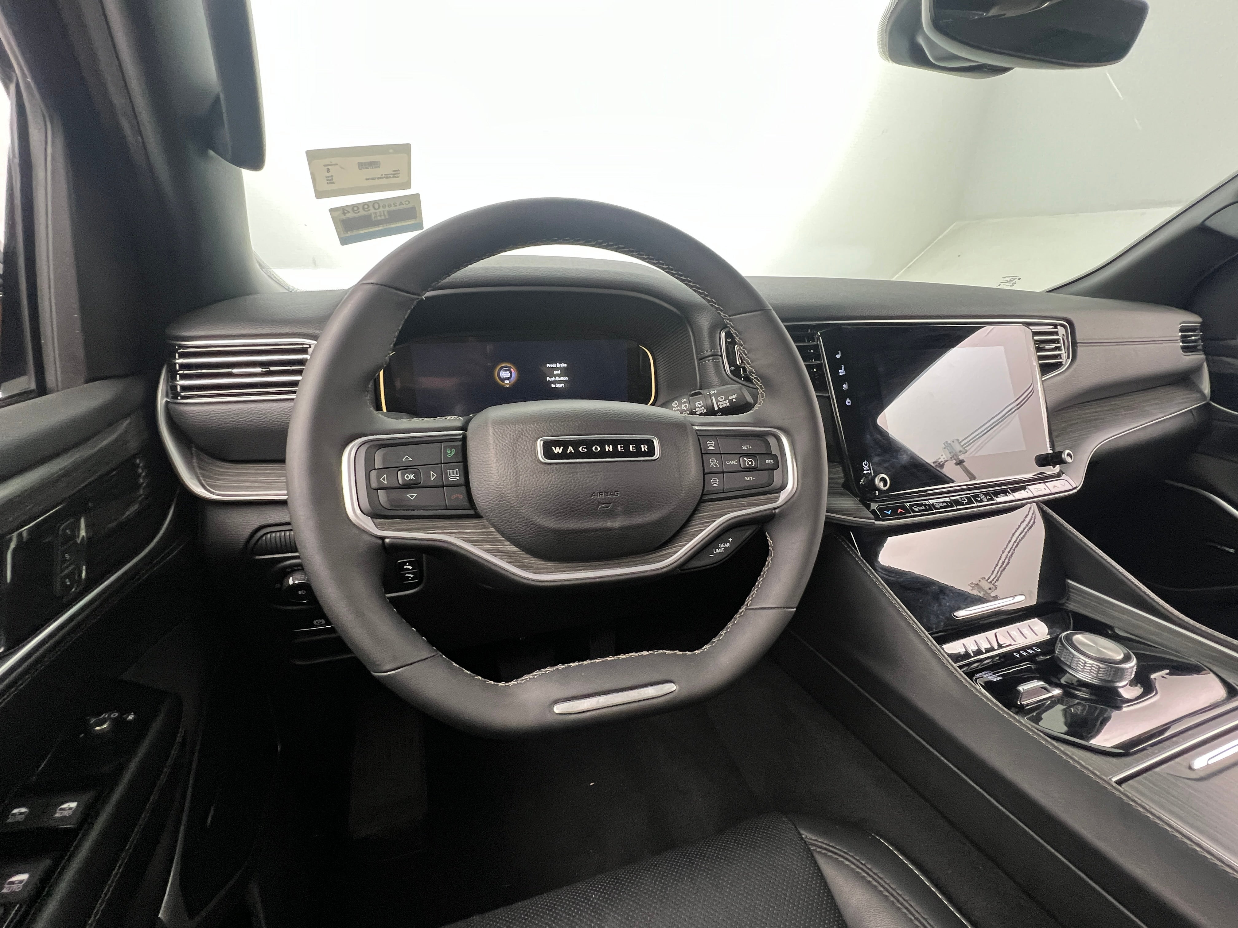 2024 Jeep Wagoneer Series II 4