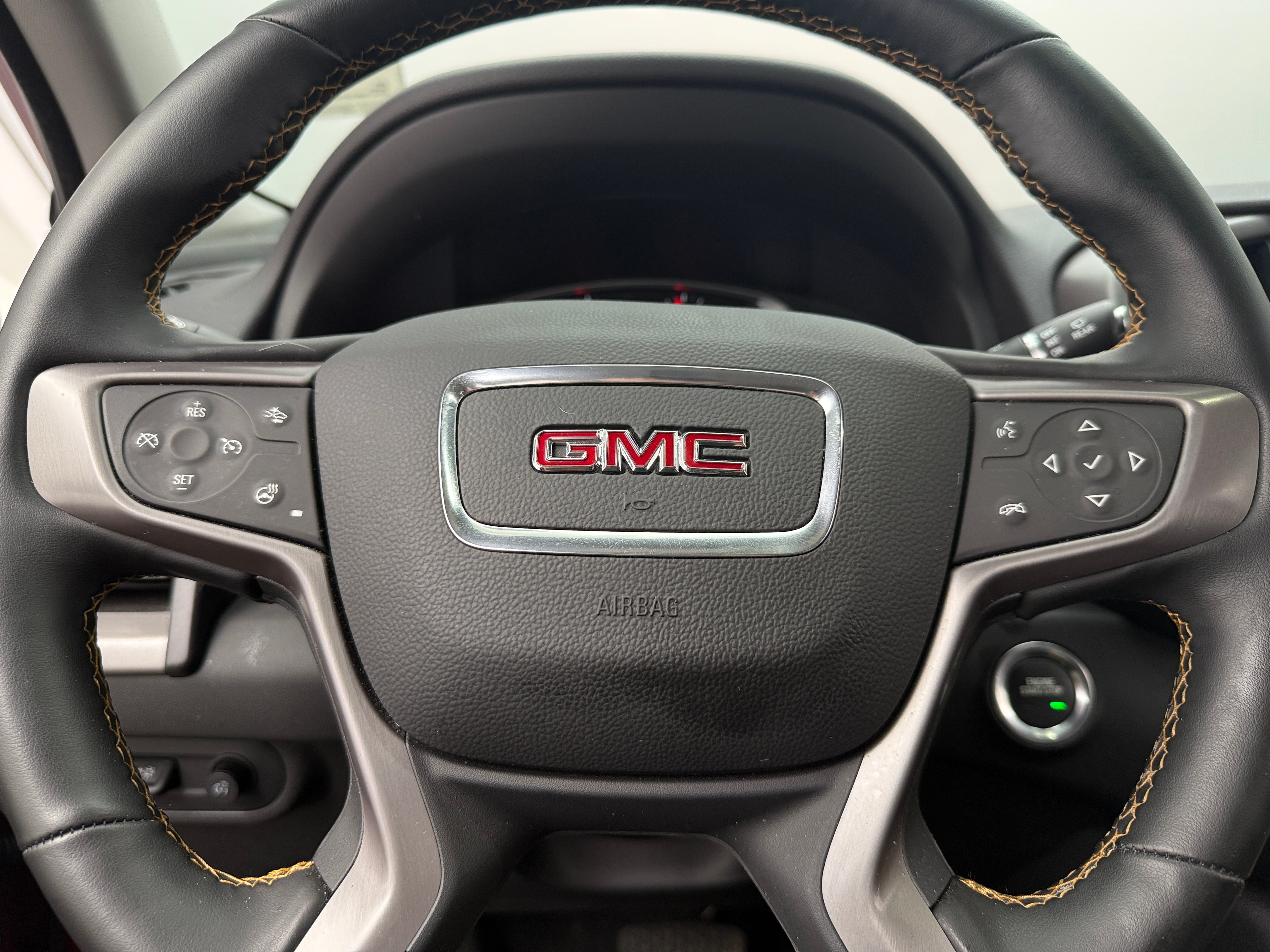 2023 GMC Terrain AT4 4