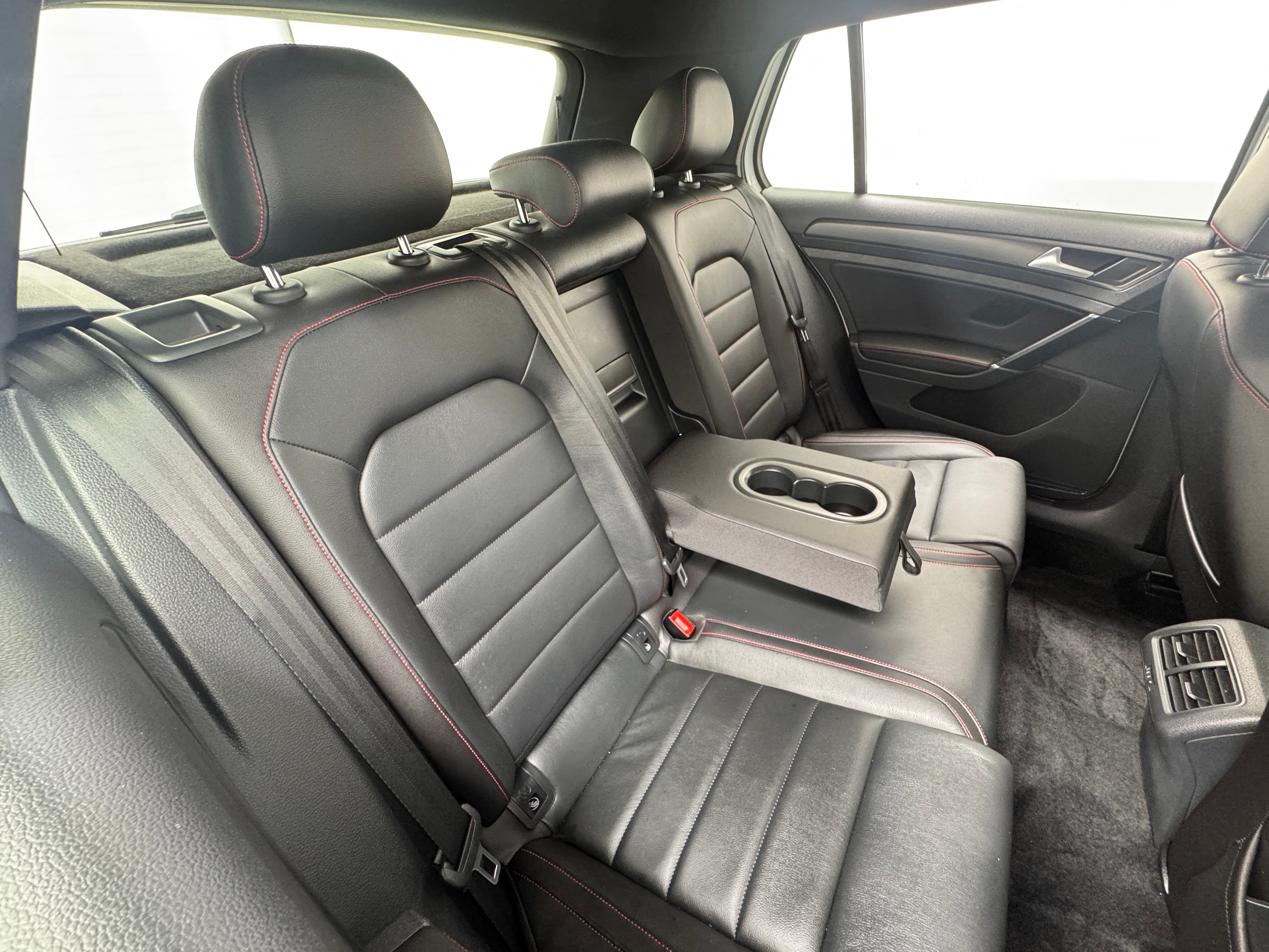 2019 Volkswagen Golf GTI SE 5