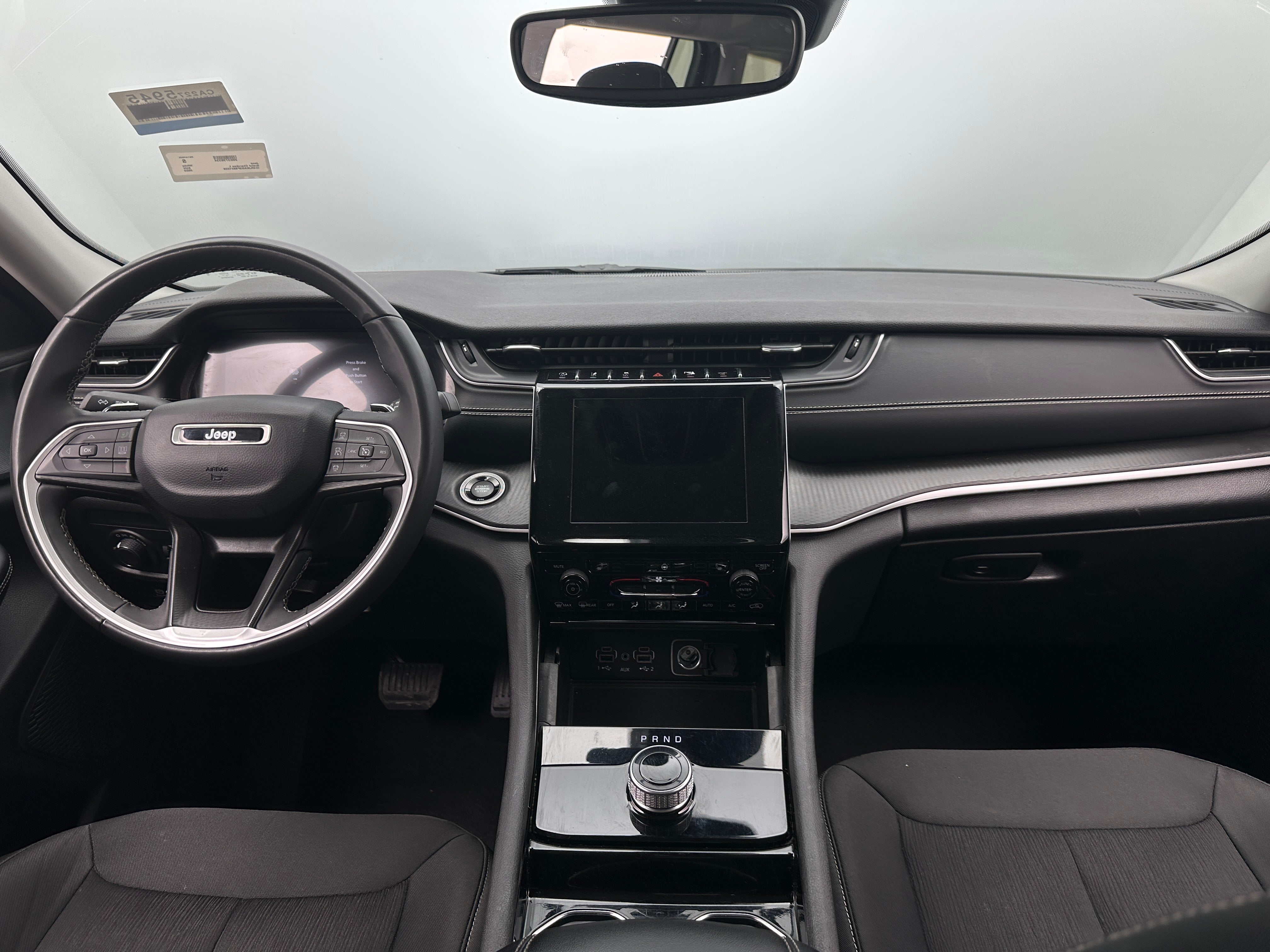 2023 Jeep Grand Cherokee L Laredo 3