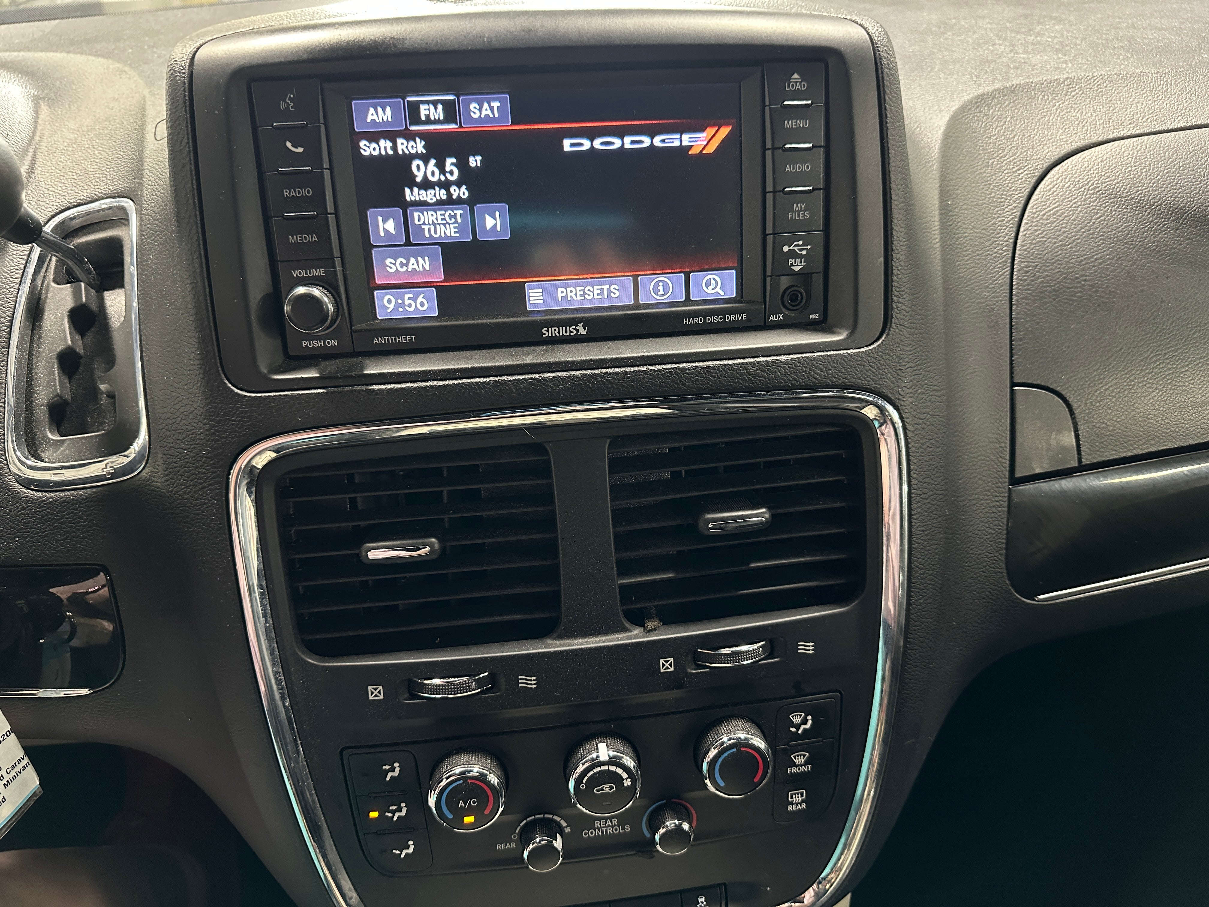 2019 Dodge Grand Caravan SXT 3