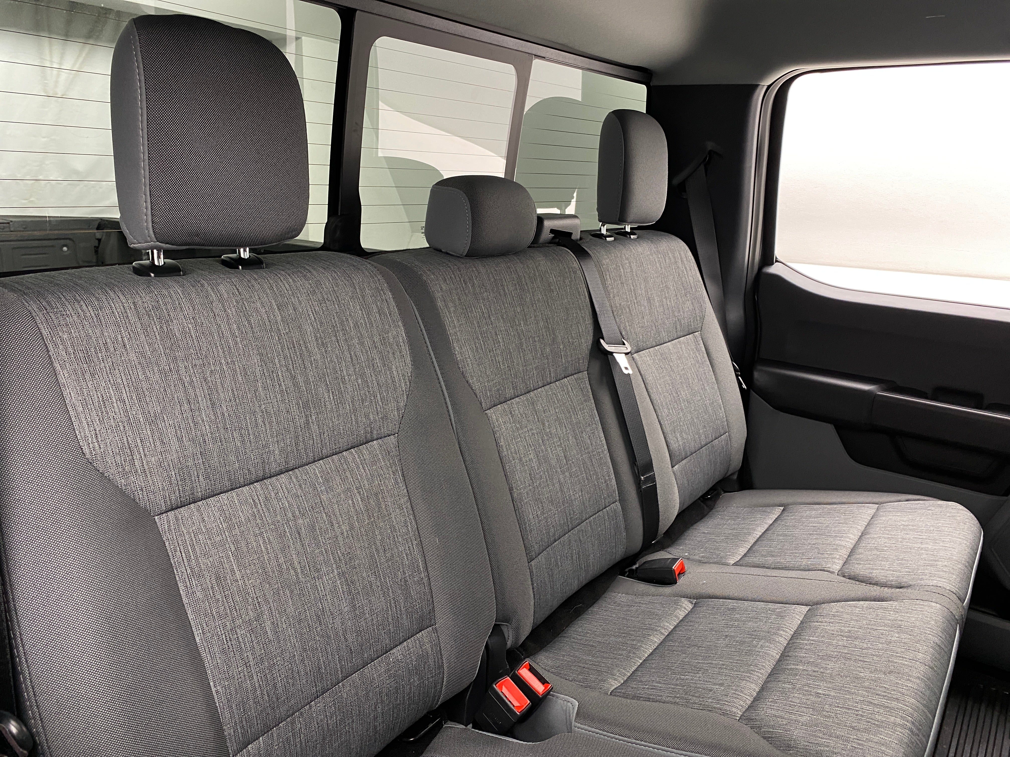 2024 Ford Econoline E-350 6