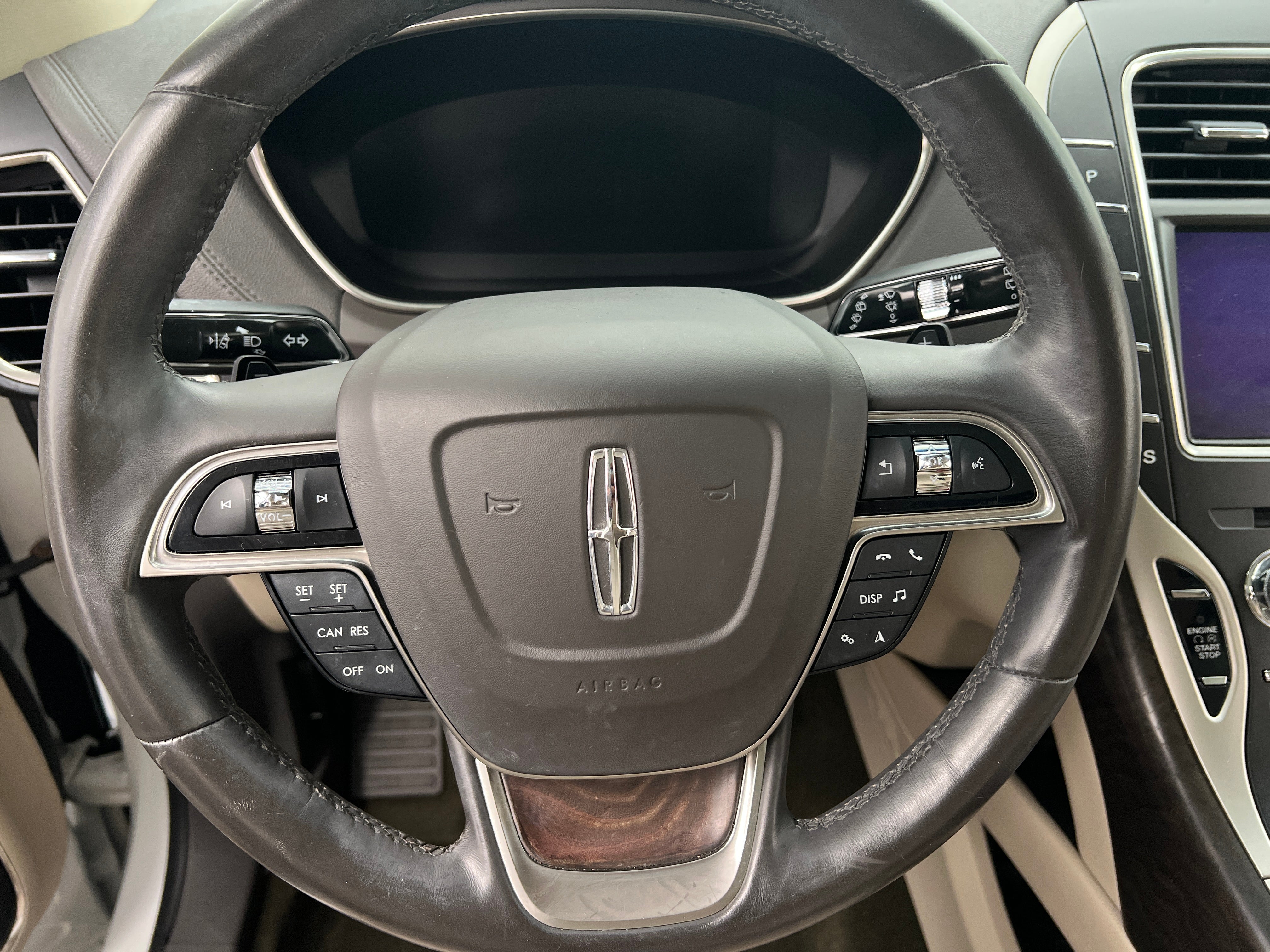 2020 Lincoln Nautilus Reserve 4