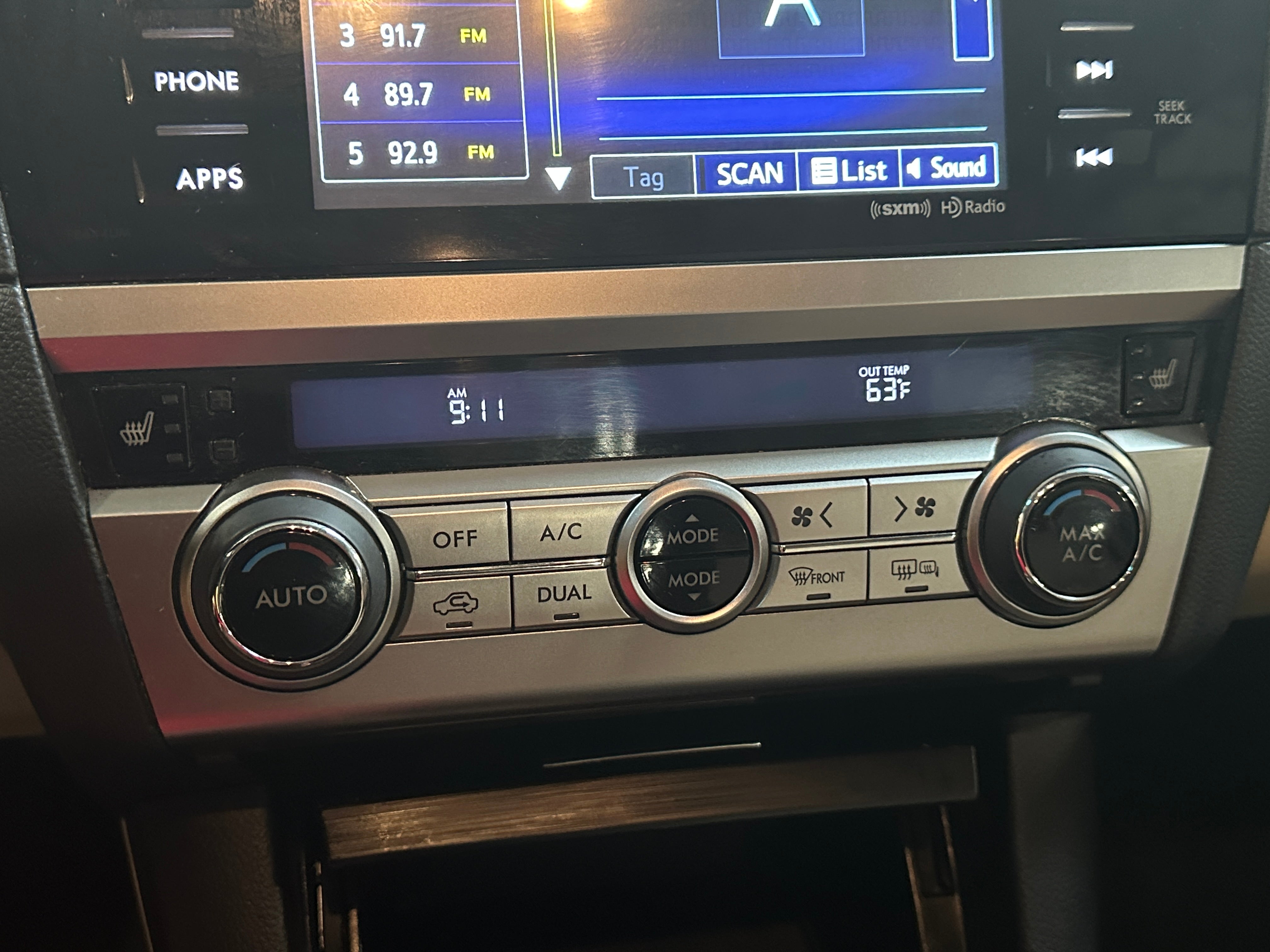 2015 Subaru Legacy Premium 4