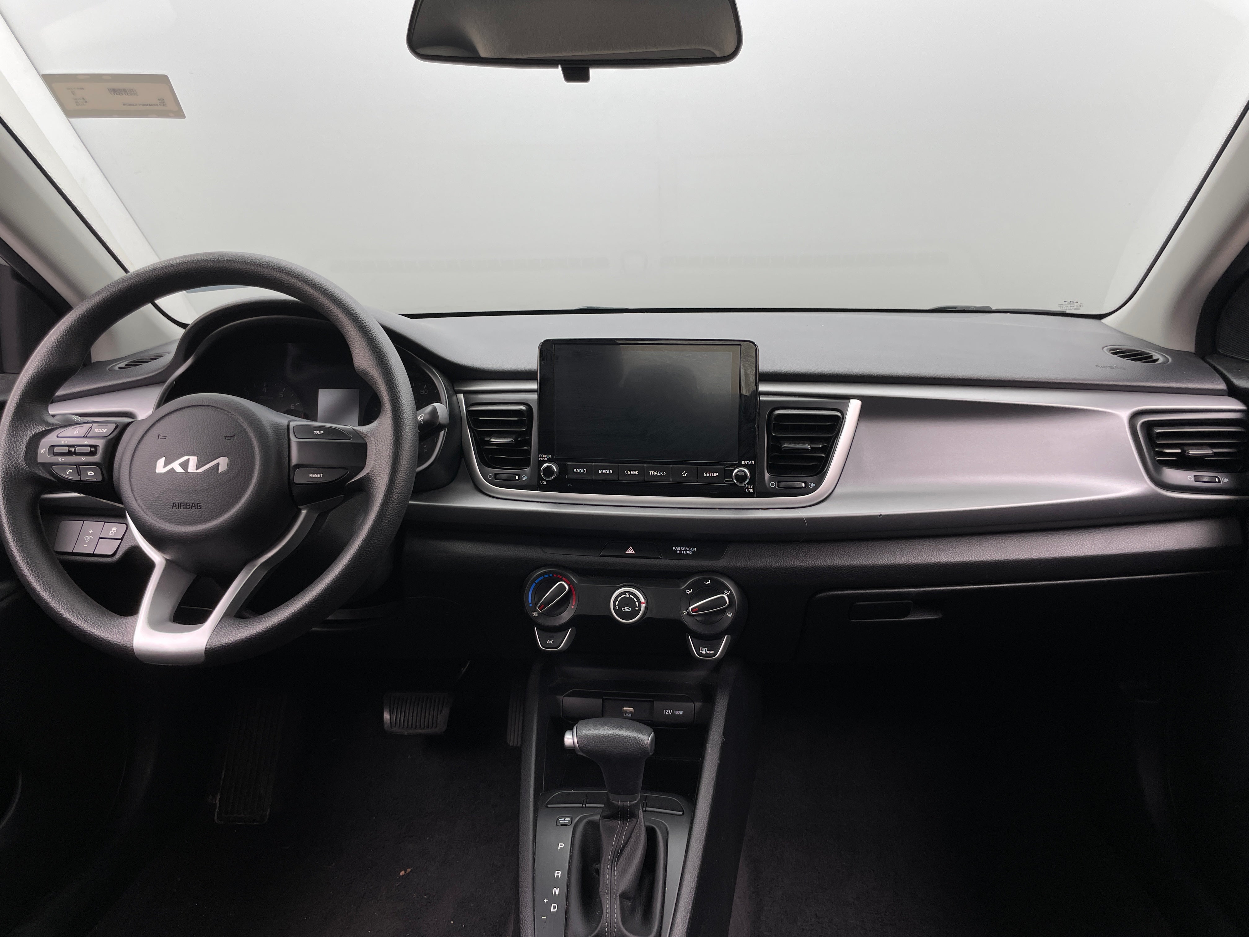 2023 Kia Rio LX 3