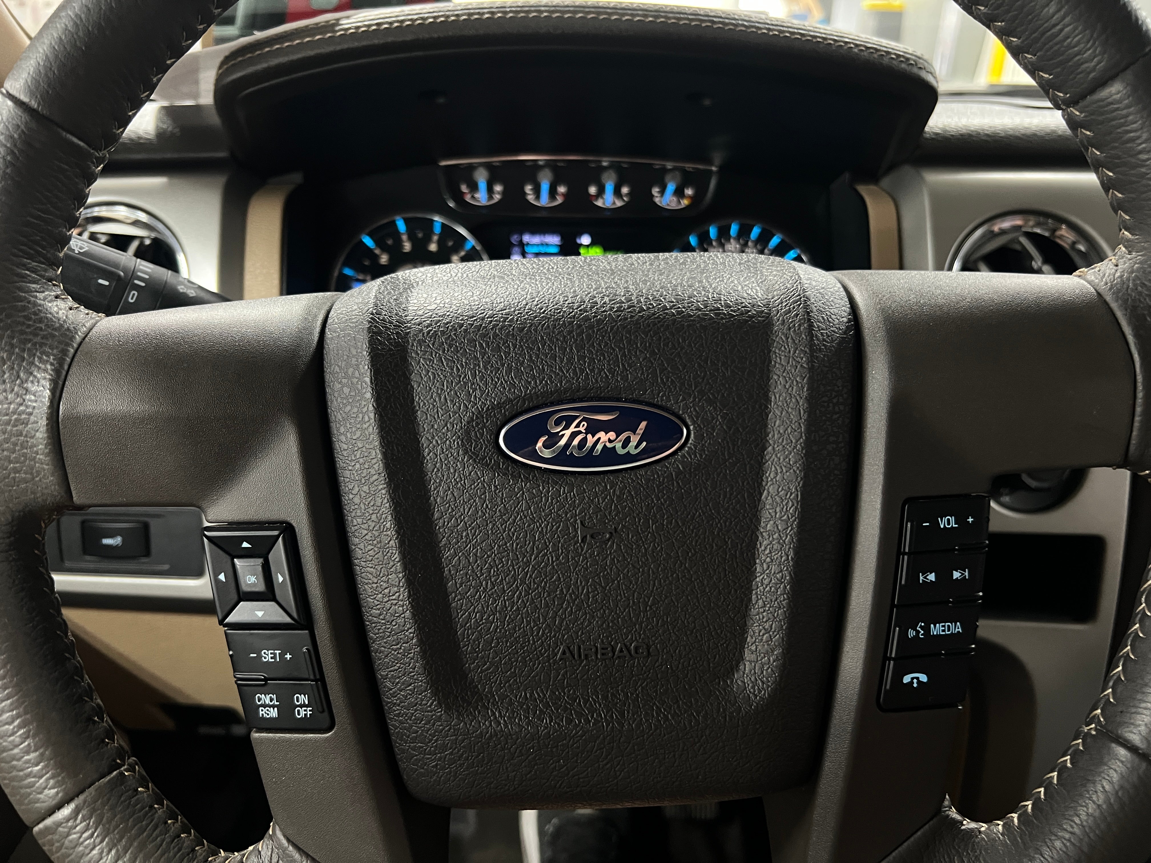 2012 Ford Econoline E-150 4