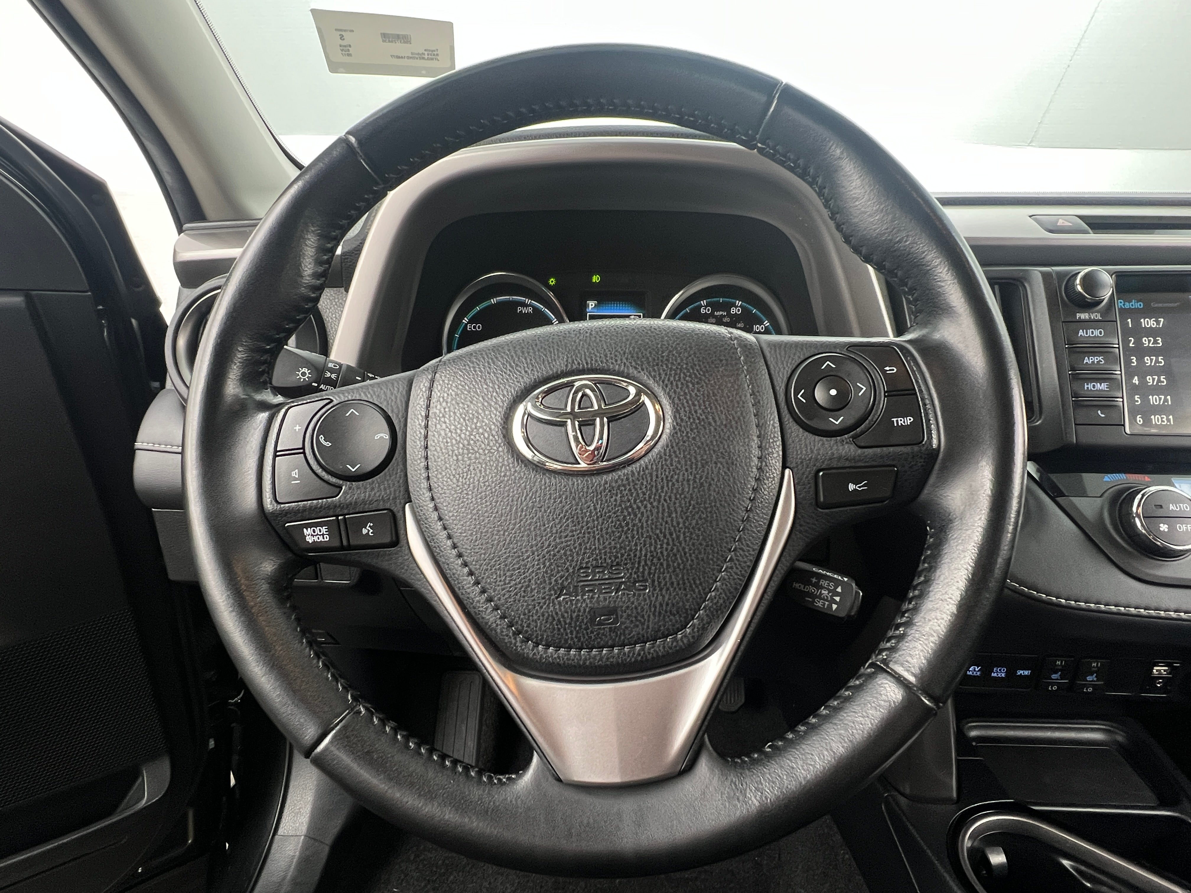 2017 Toyota RAV4 Limited 4
