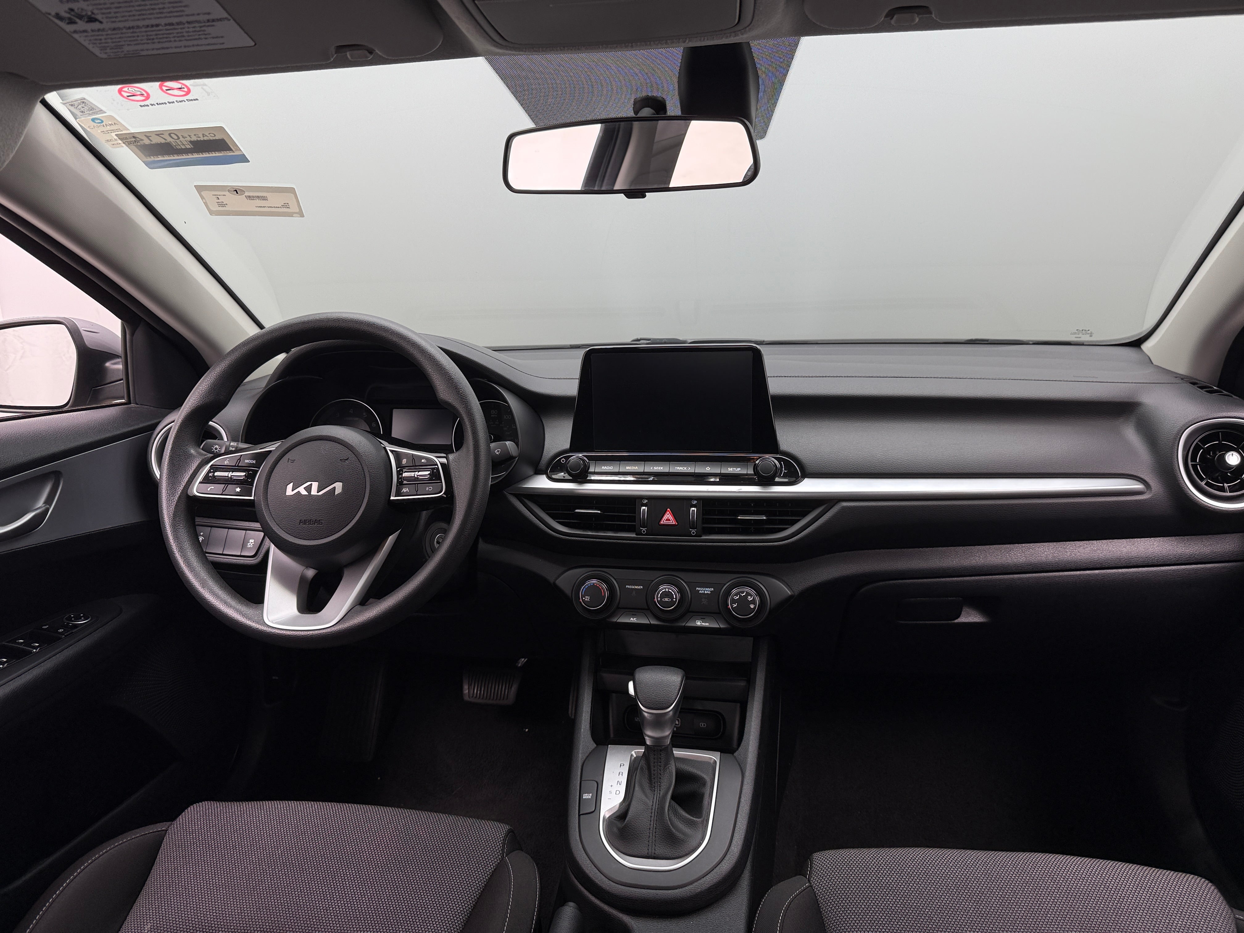 2024 Kia Forte LXS 3