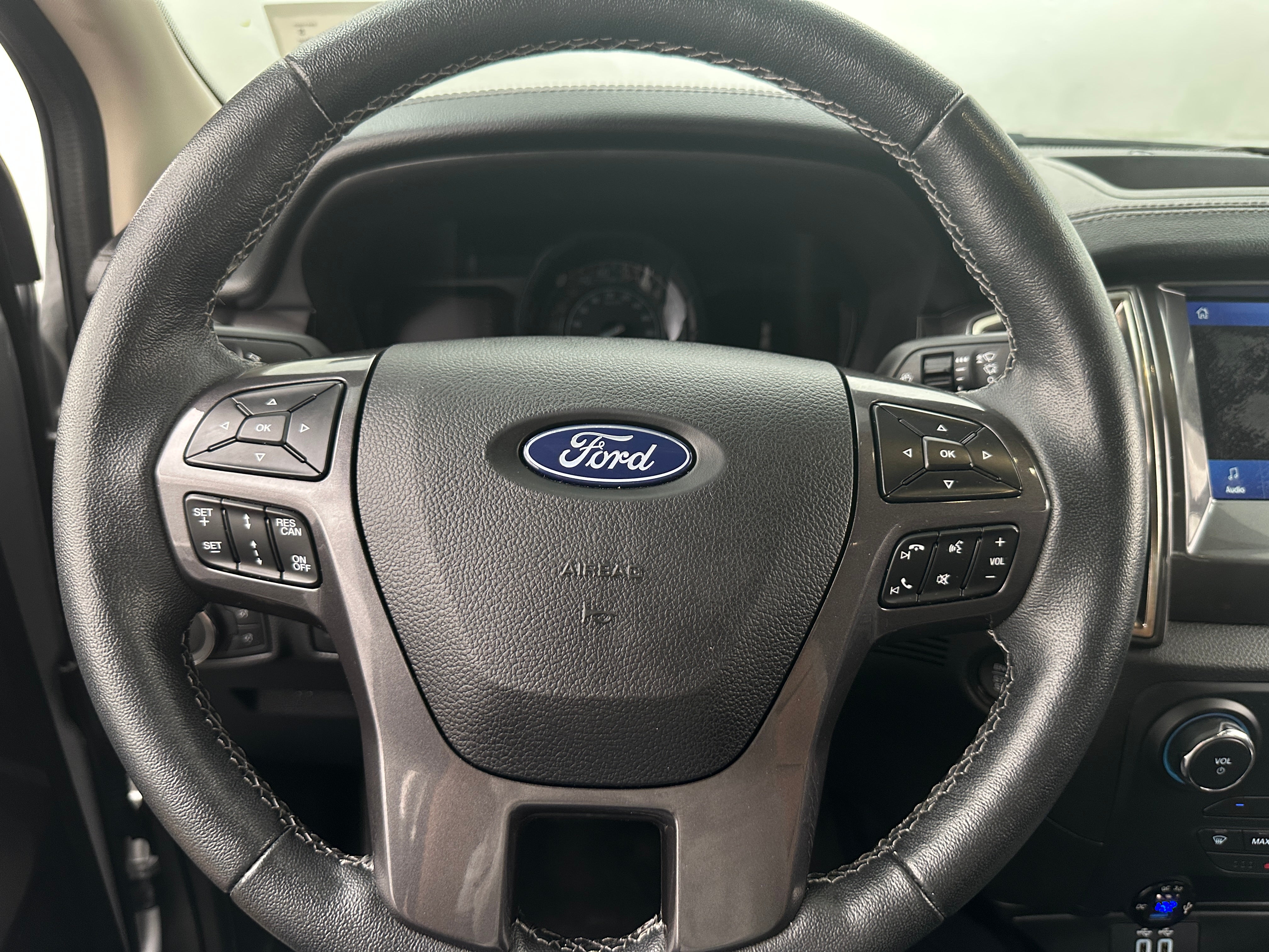 2022 Ford Ranger Lariat 4