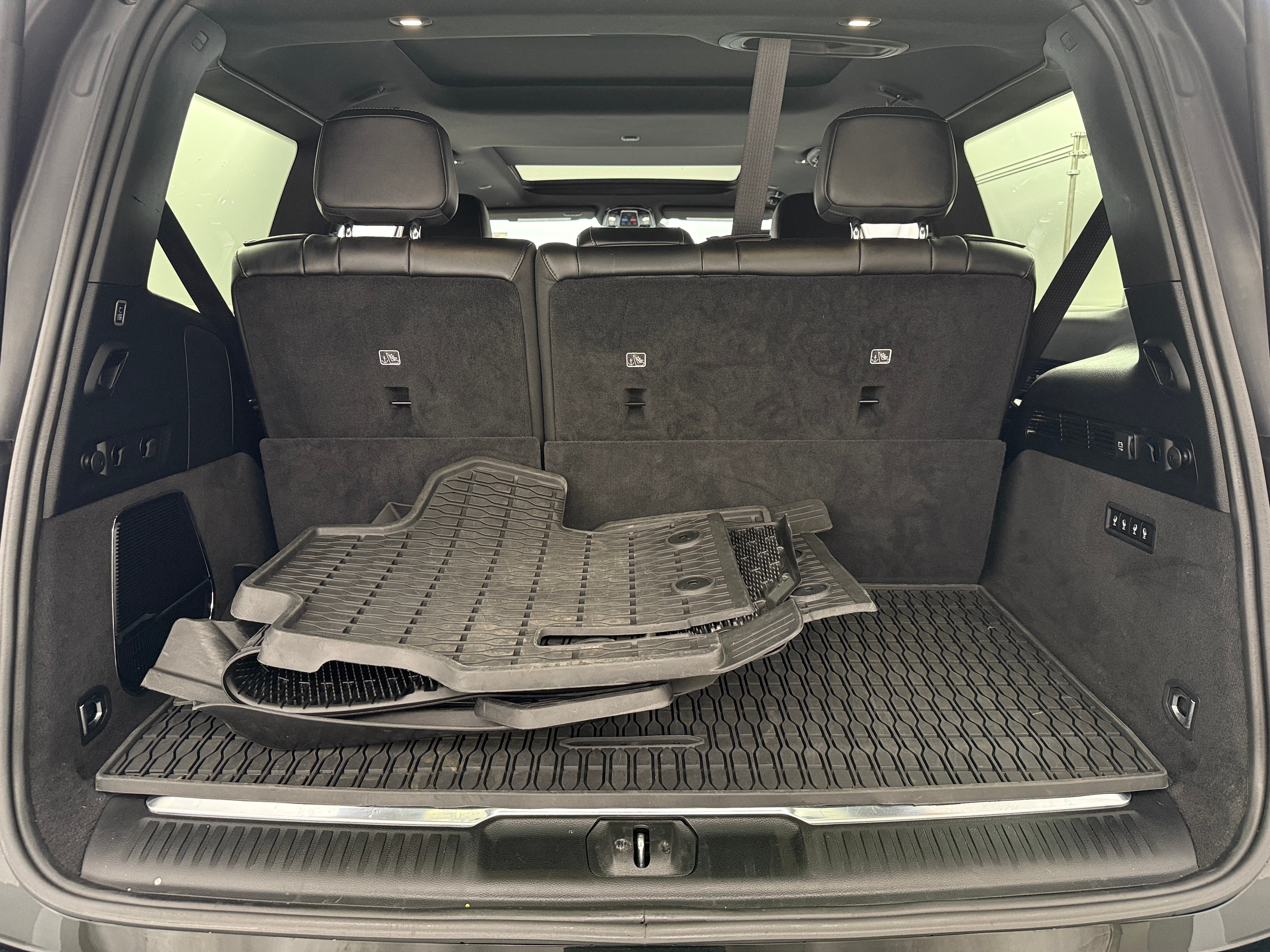 2022 Jeep Grand Wagoneer Series I 6