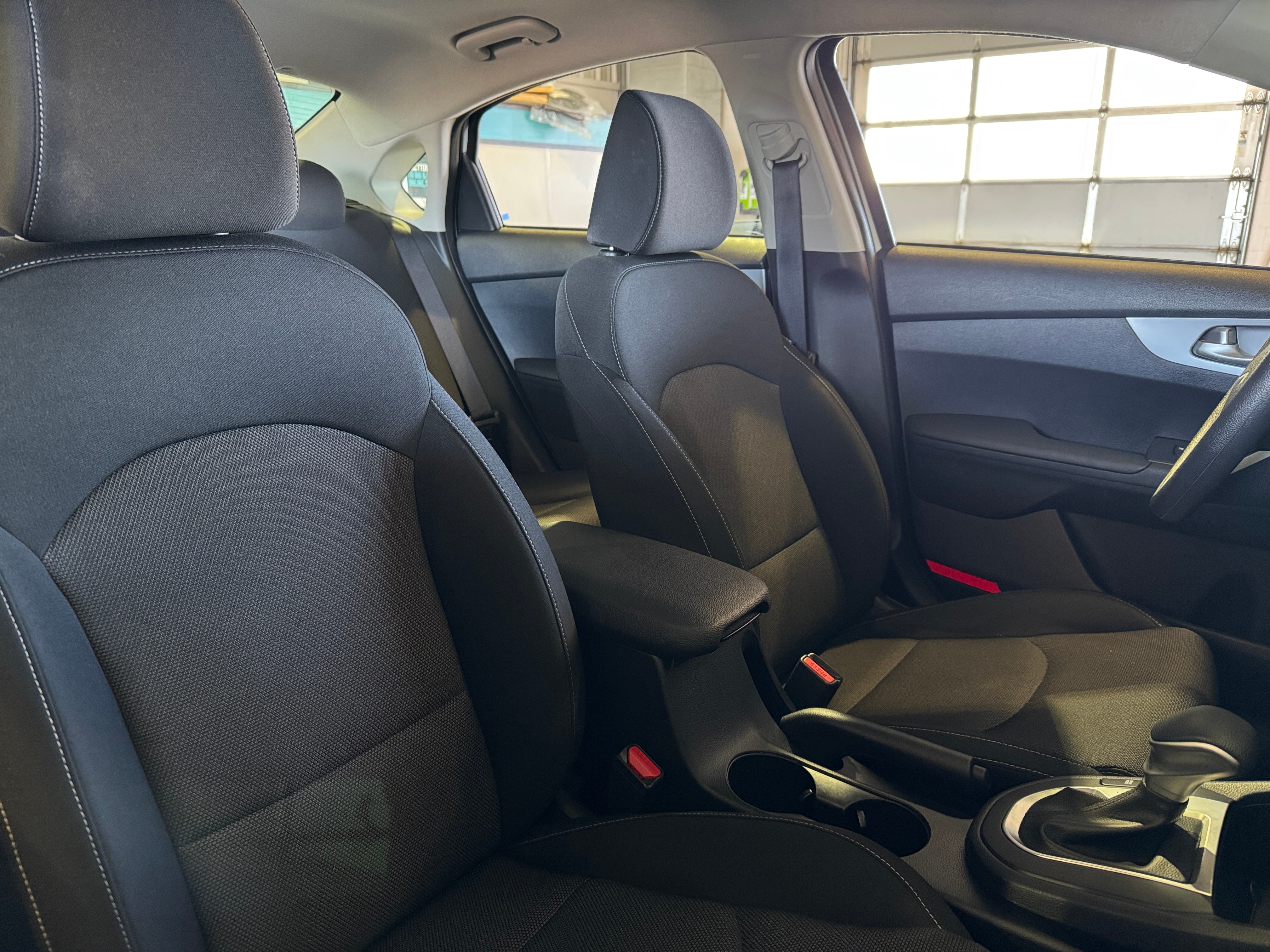 2024 Kia Forte LXS 2