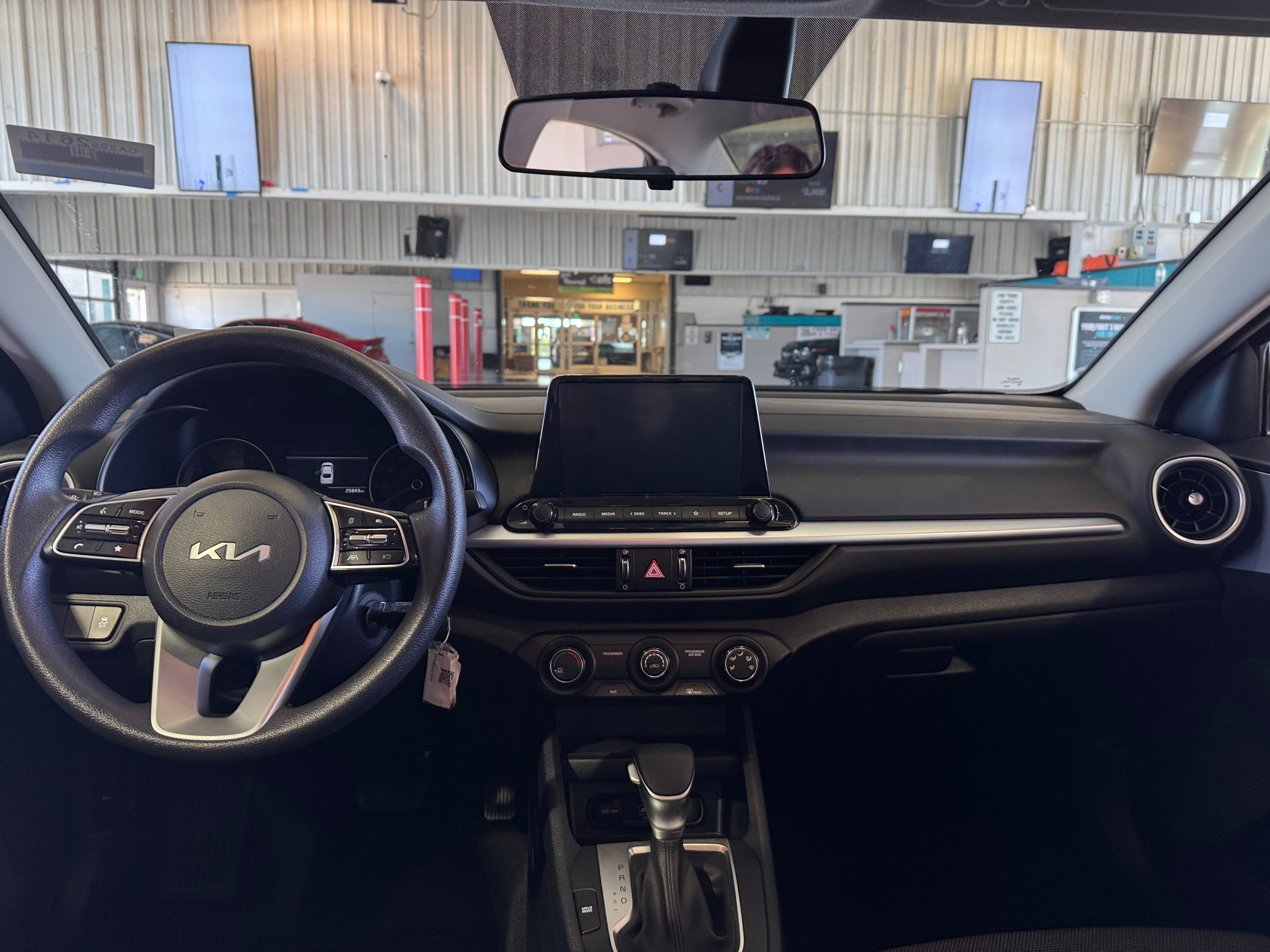 2024 Kia Forte LXS 3