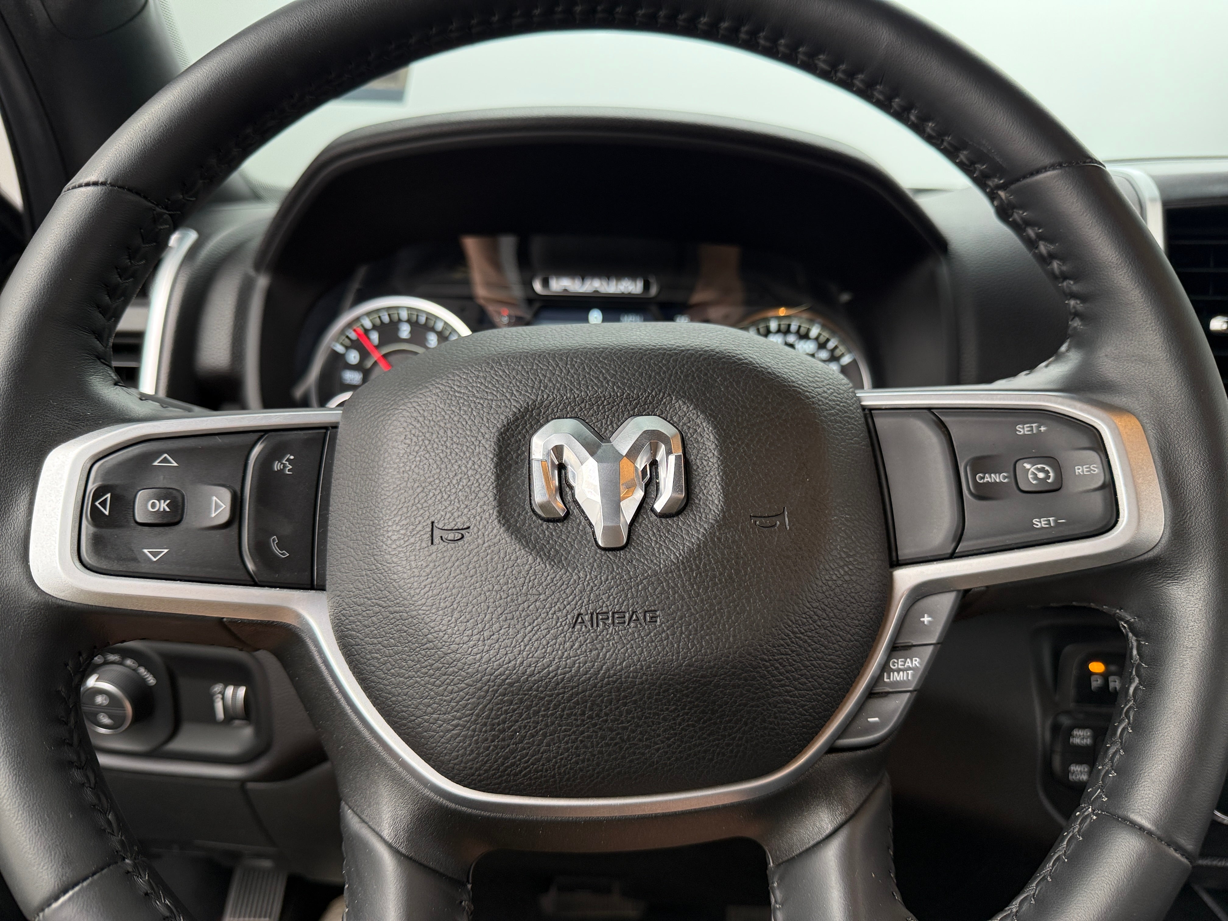 2023 RAM 2500 Big Horn 5