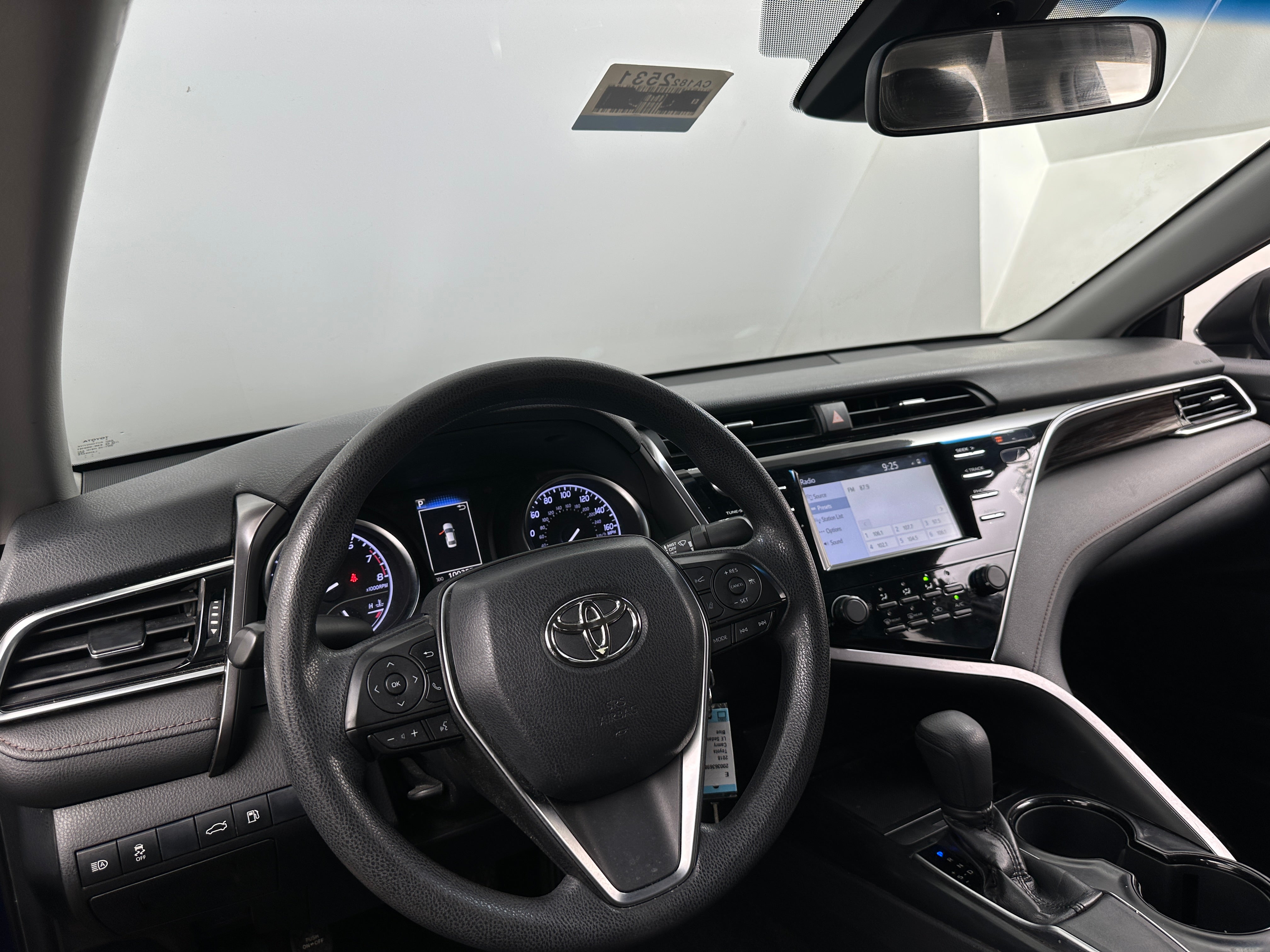 2018 Toyota Camry LE 3