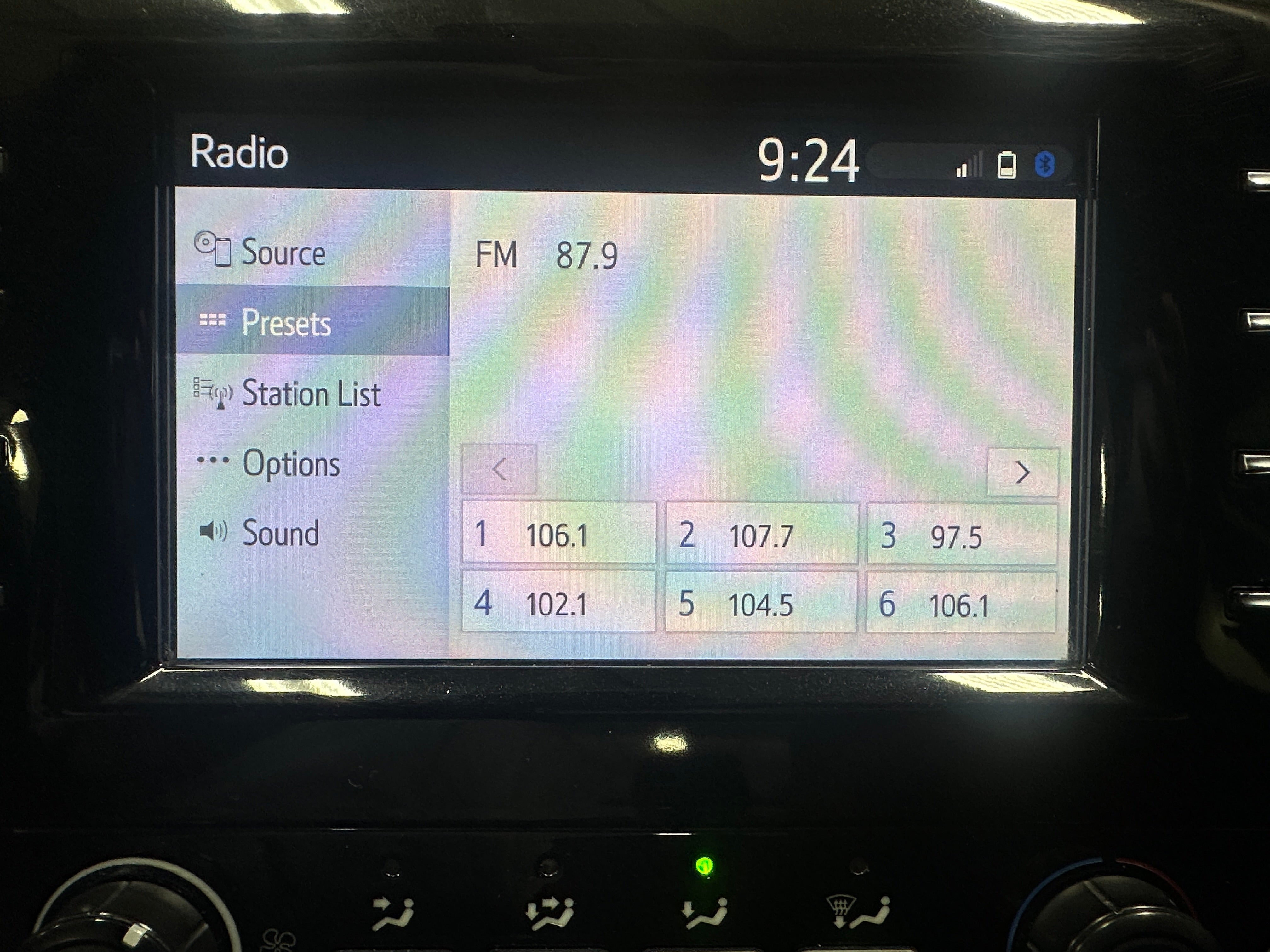2018 Toyota Camry LE 4
