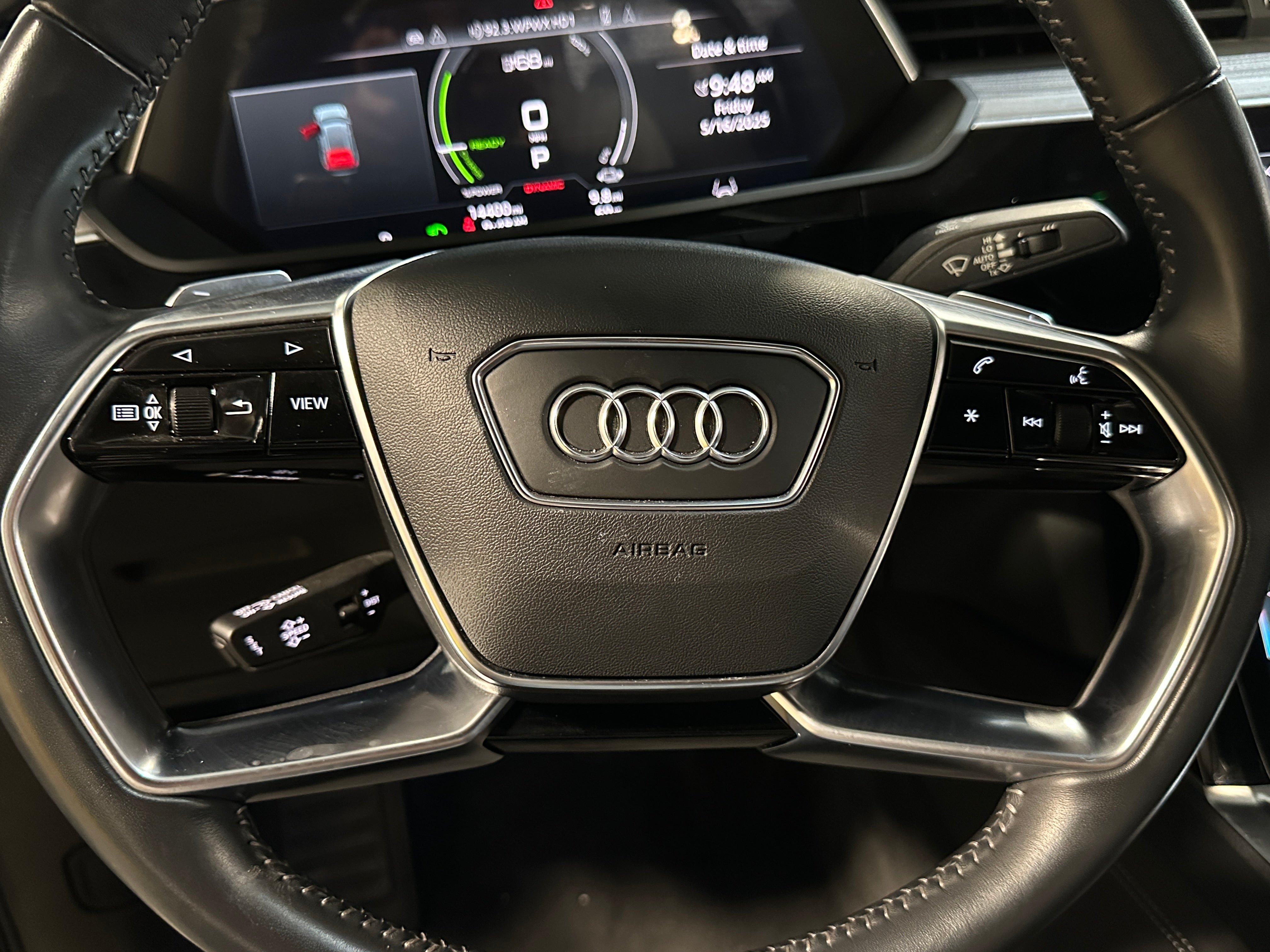 2021 Audi e-tron S Premium Plus 4