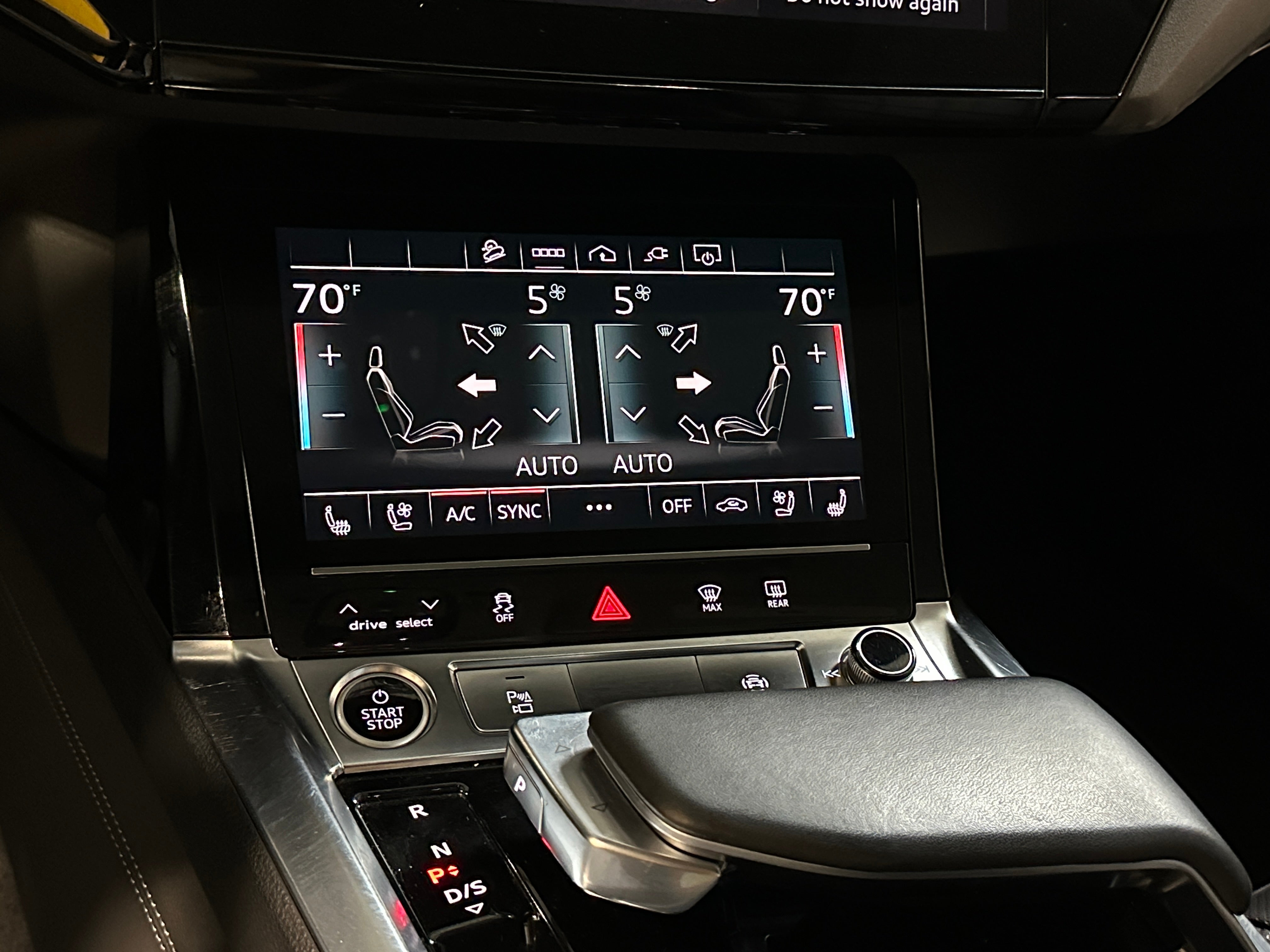 2021 Audi e-tron S Premium Plus 3