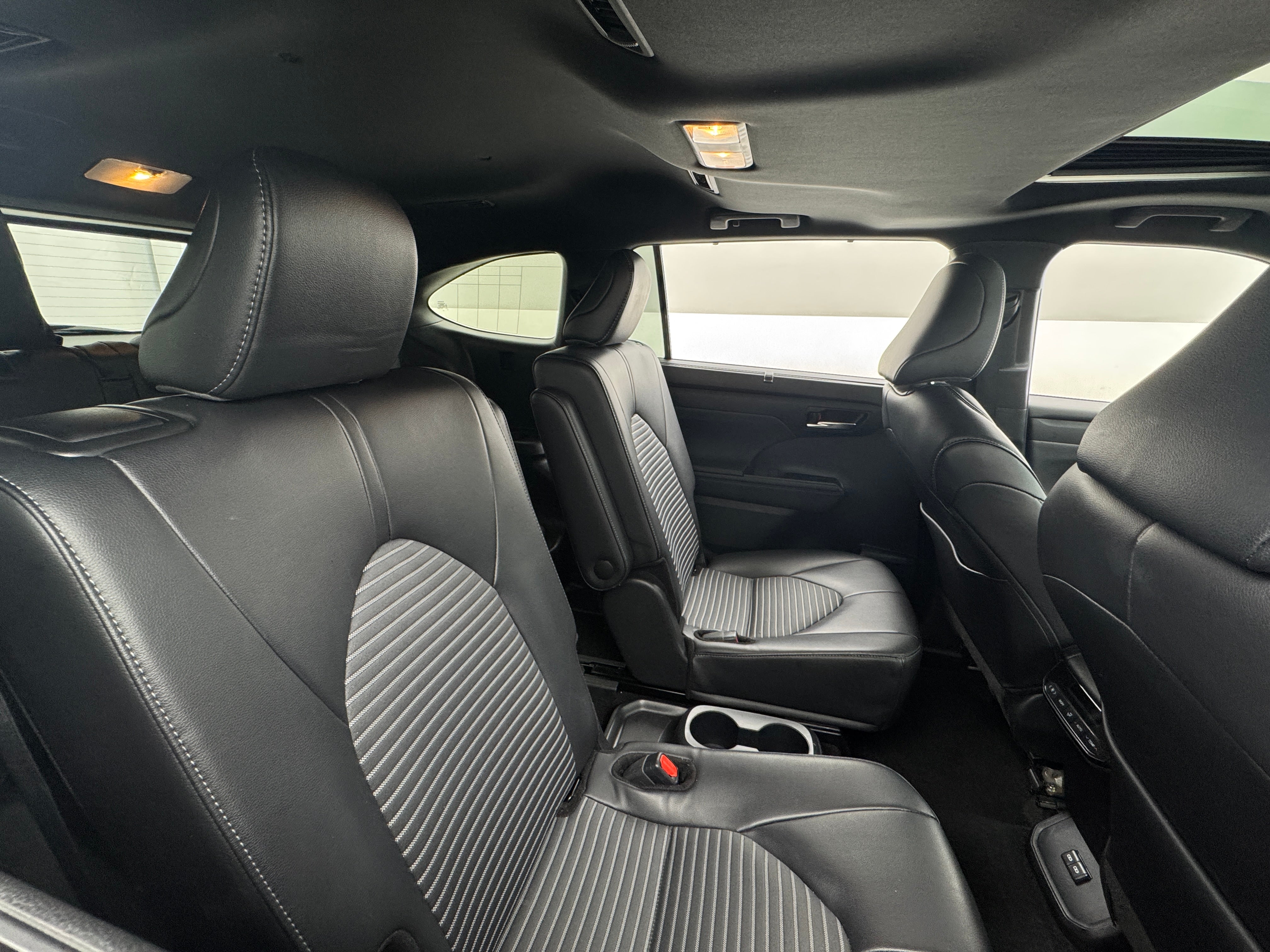 2024 Toyota Highlander XSE 5