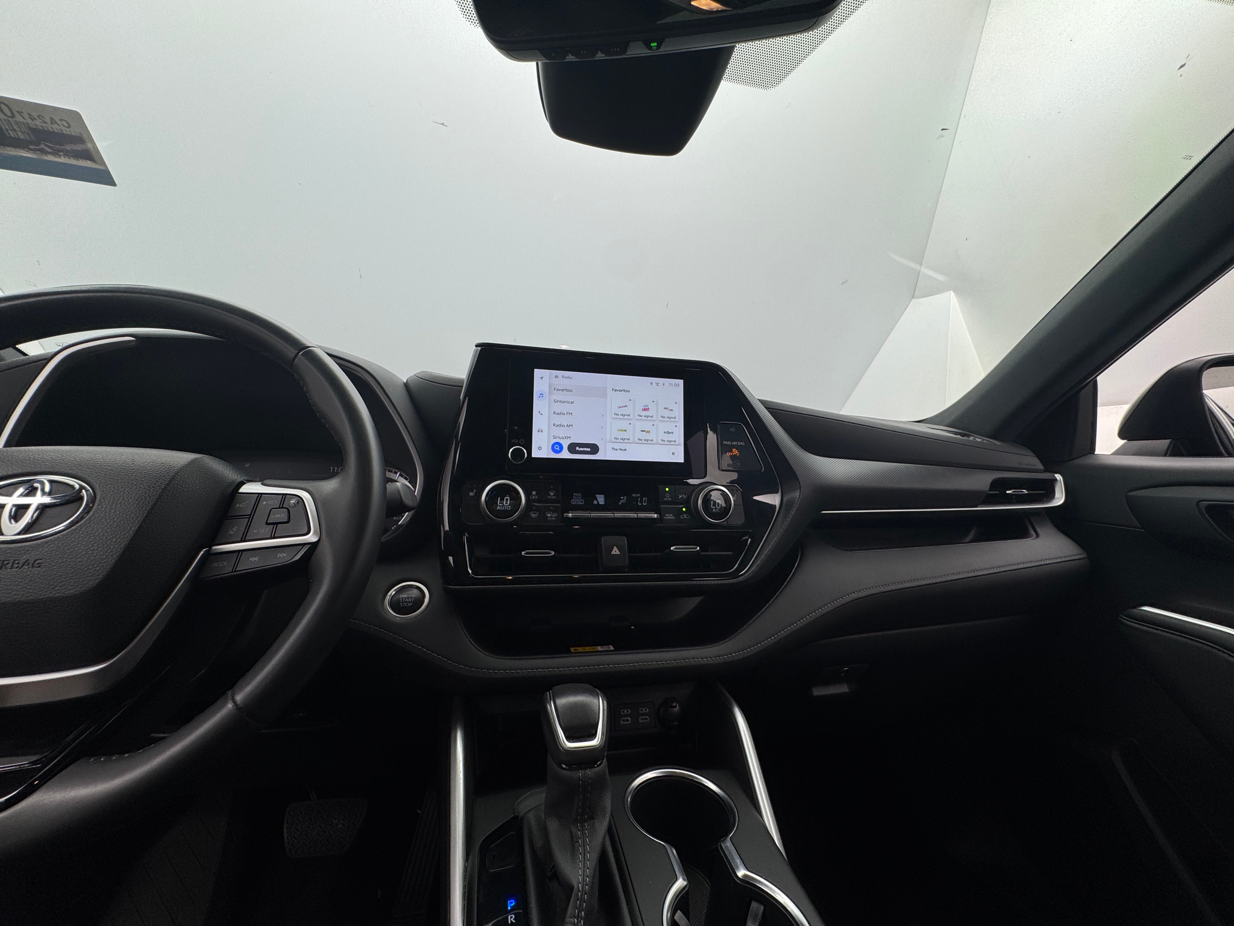 2024 Toyota Highlander XSE 3