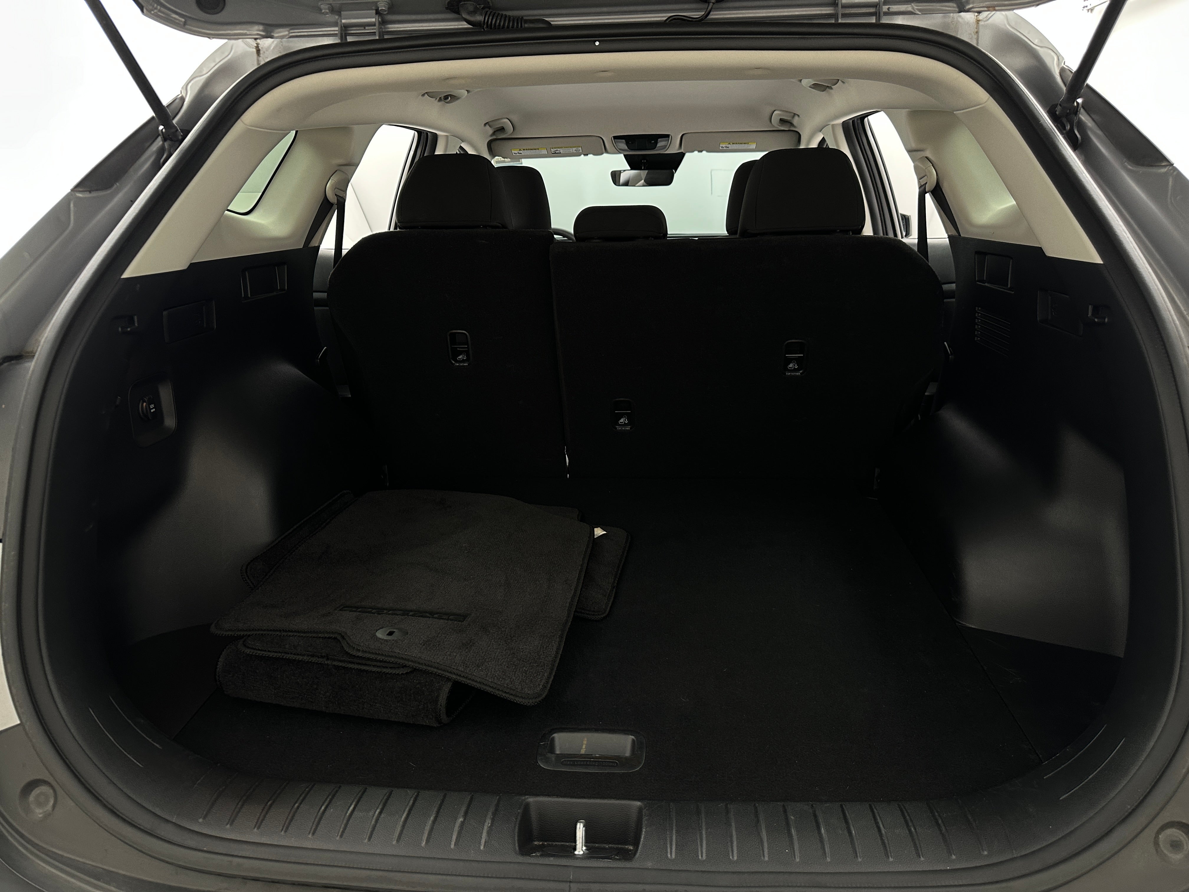2024 Kia Sportage LX 7