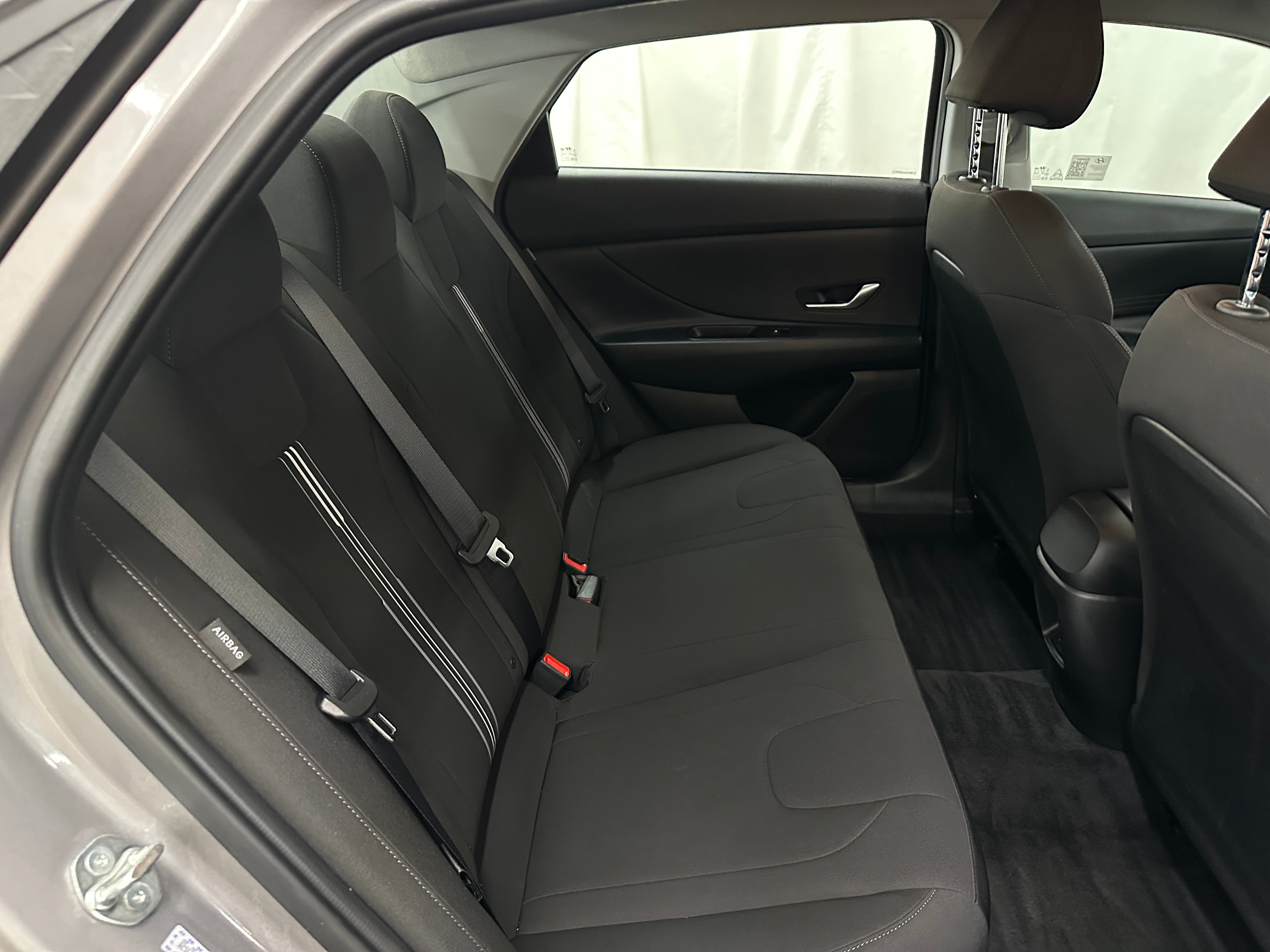2024 Hyundai Elantra Blue 6