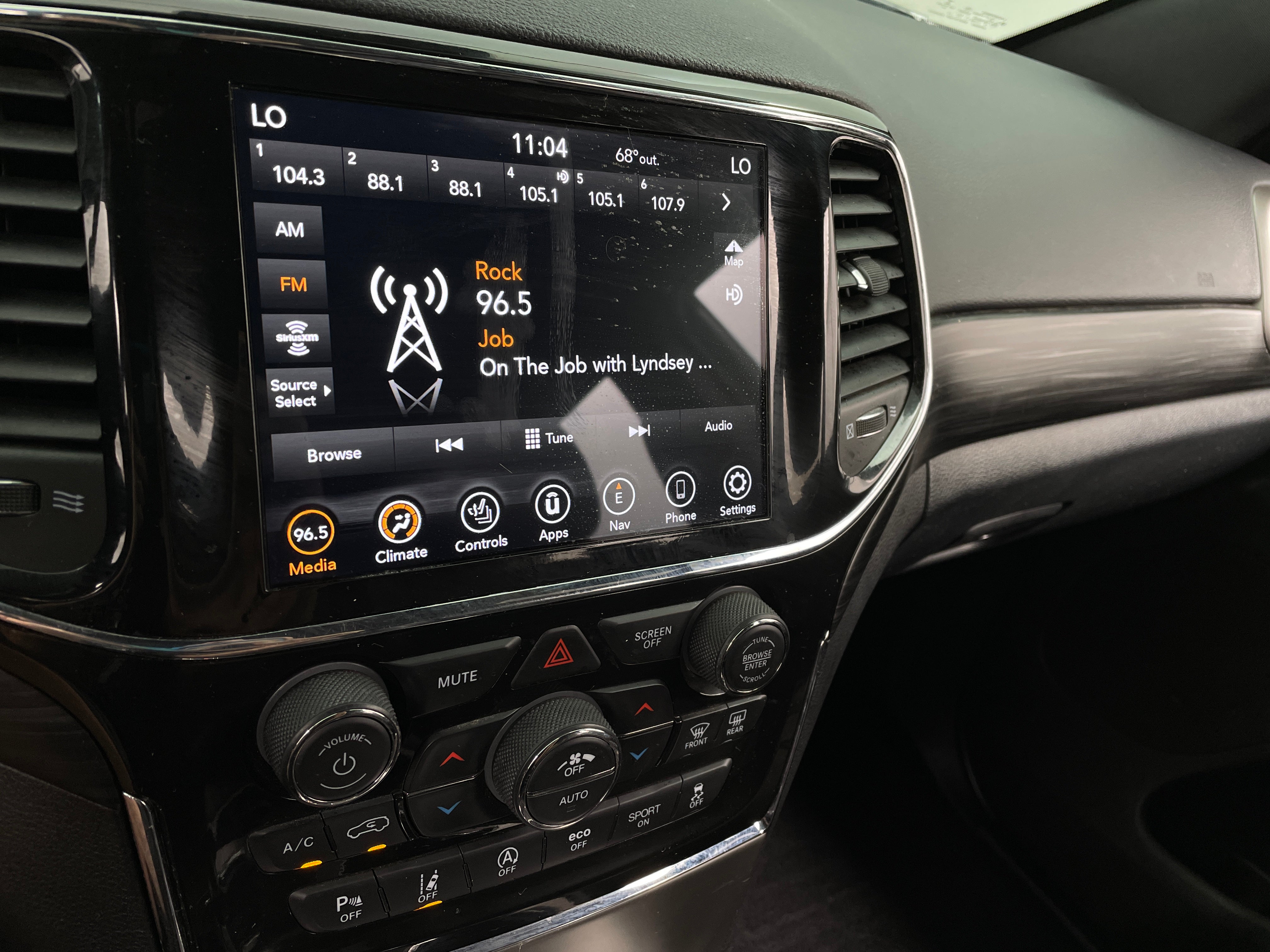 2021 Jeep Grand Cherokee Laredo 4