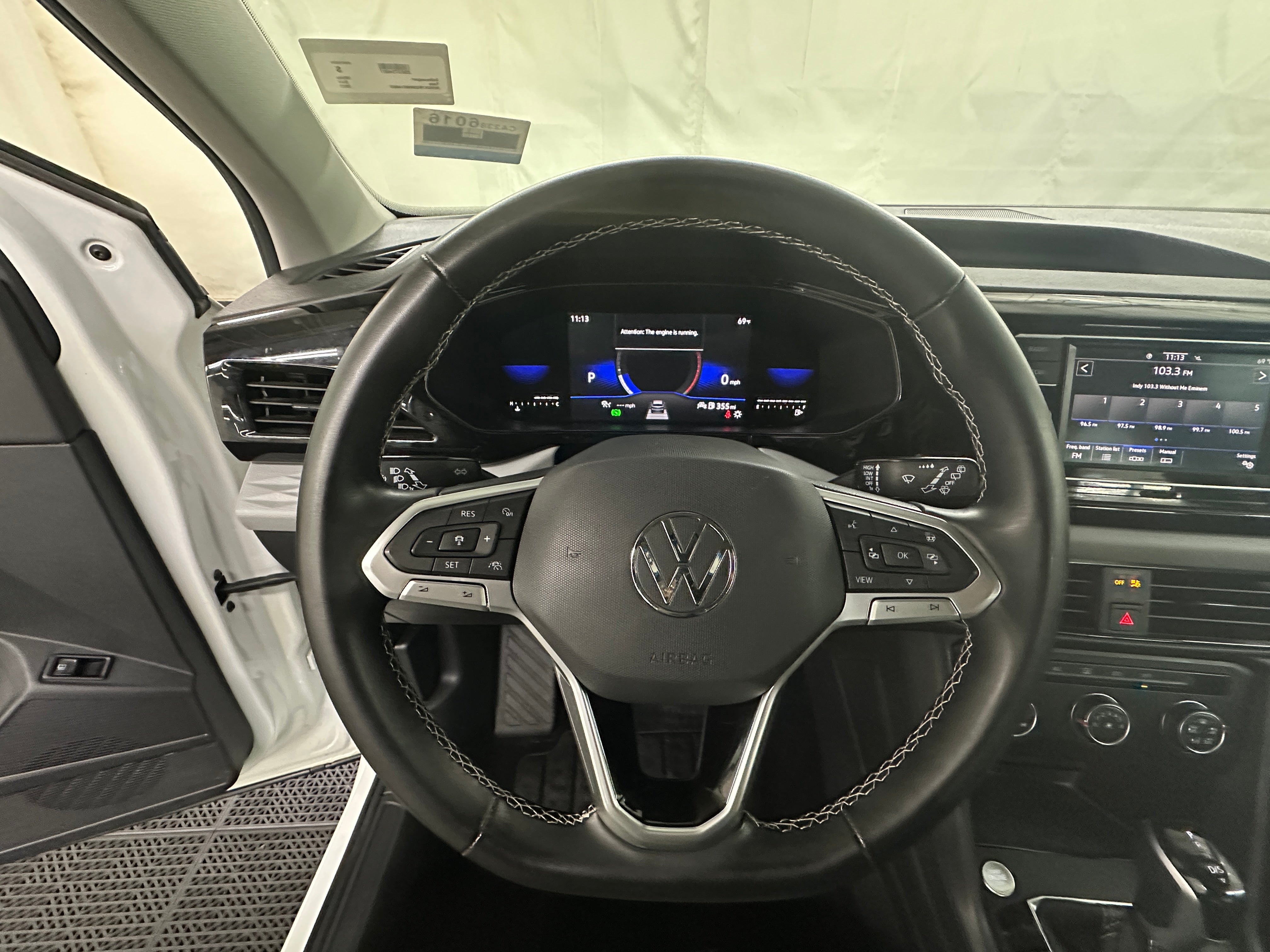 2022 Volkswagen Taos S 5