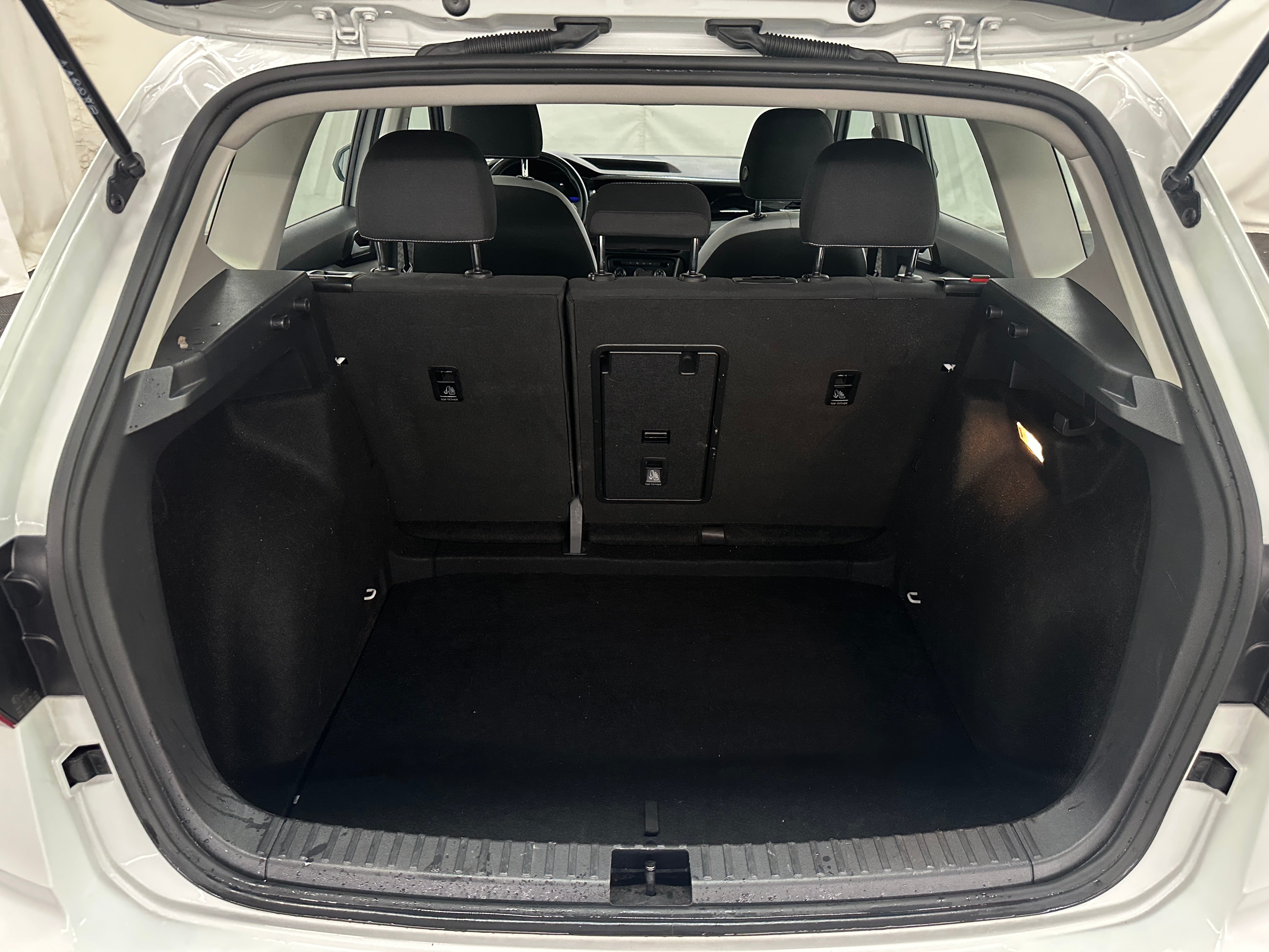 2022 Volkswagen Taos S 7