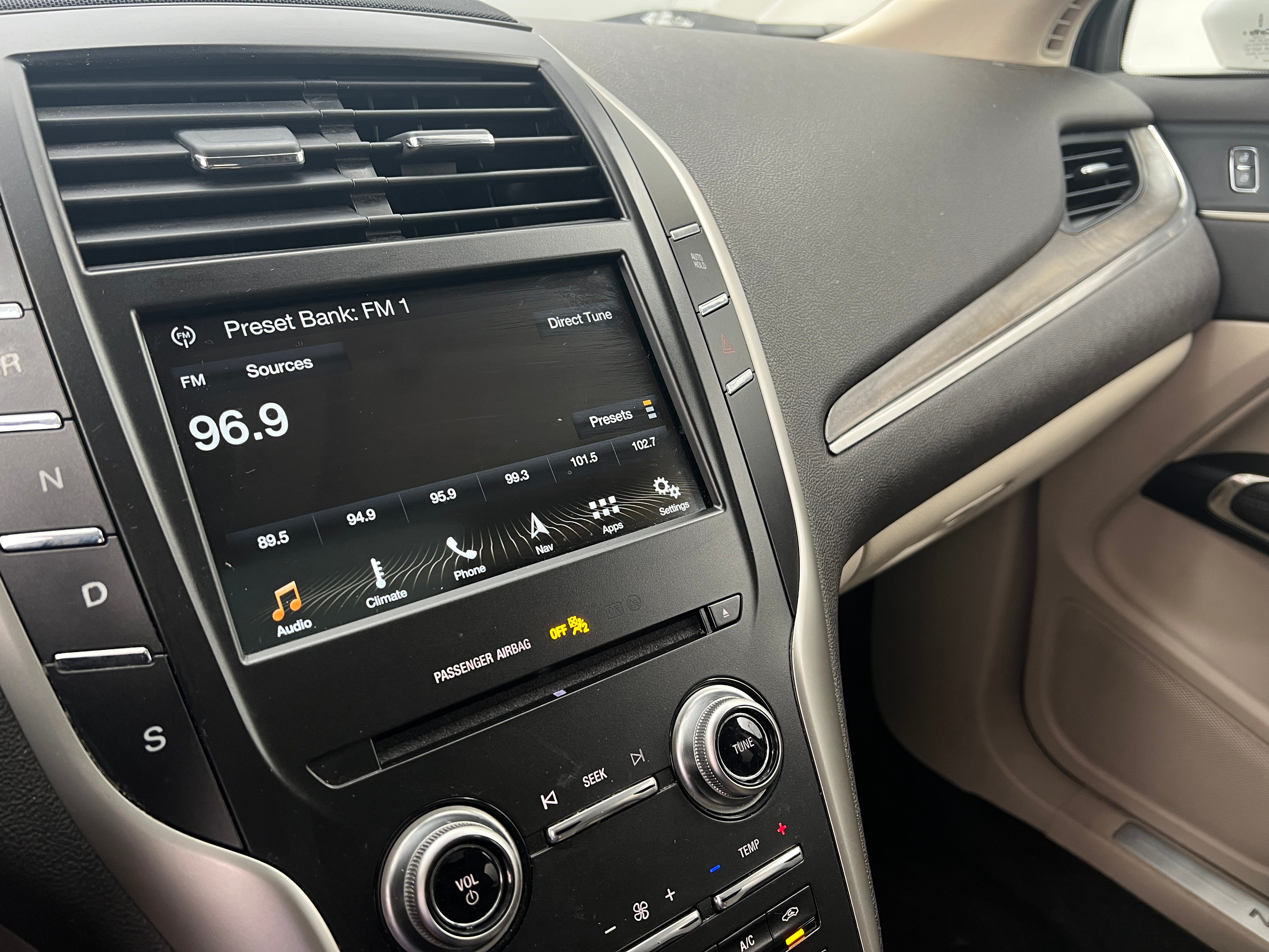 2017 Lincoln MKC Reserve 3