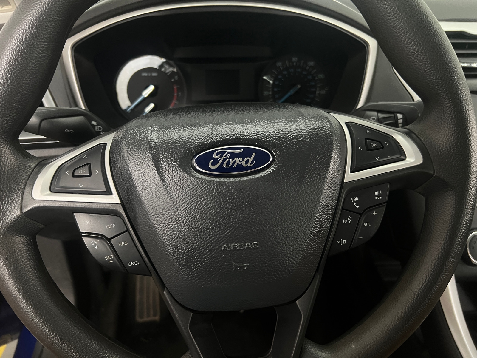 Thumbnail: 2016 Ford Fusion - 5