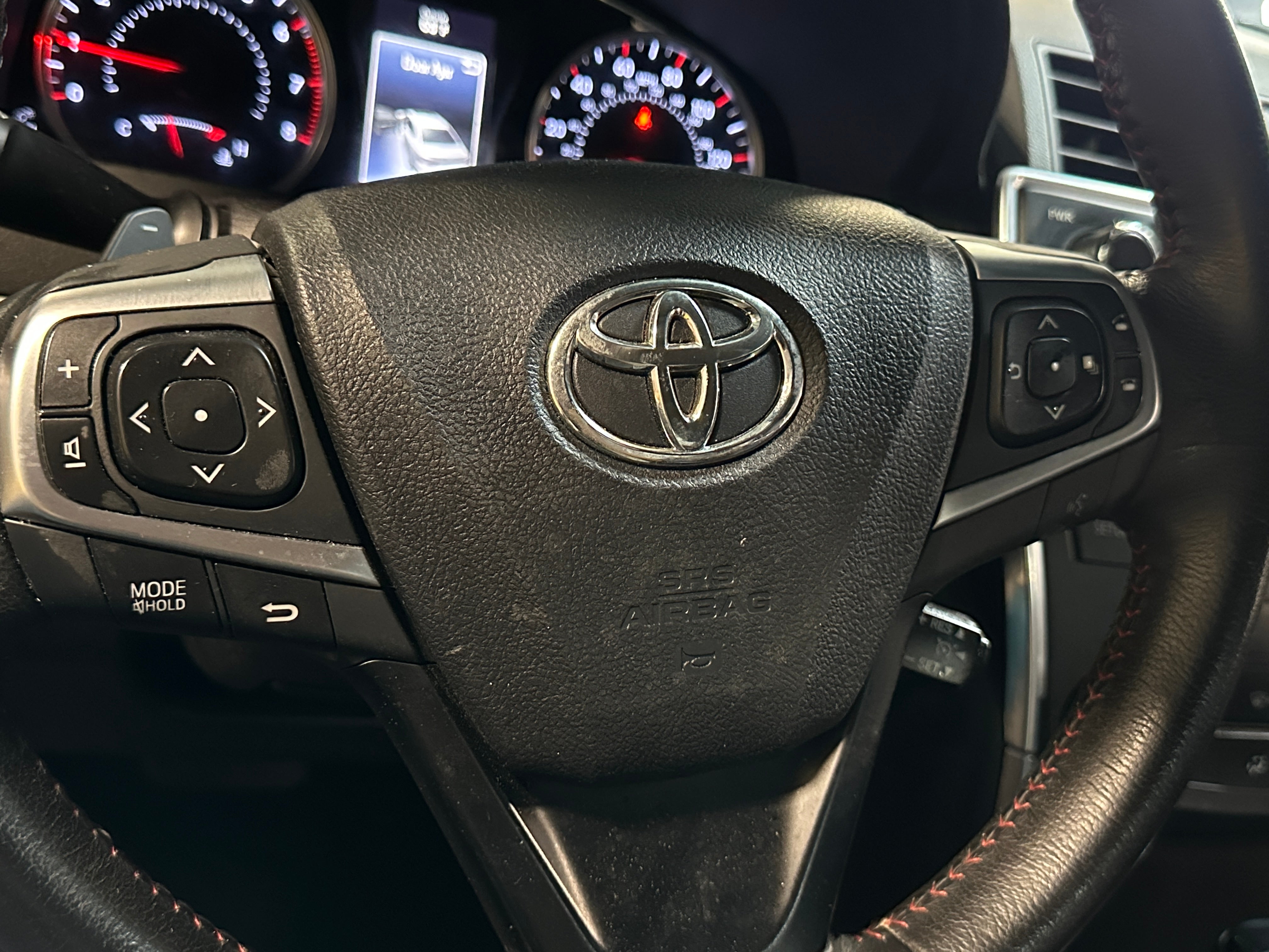 2015 Toyota Camry SE 5