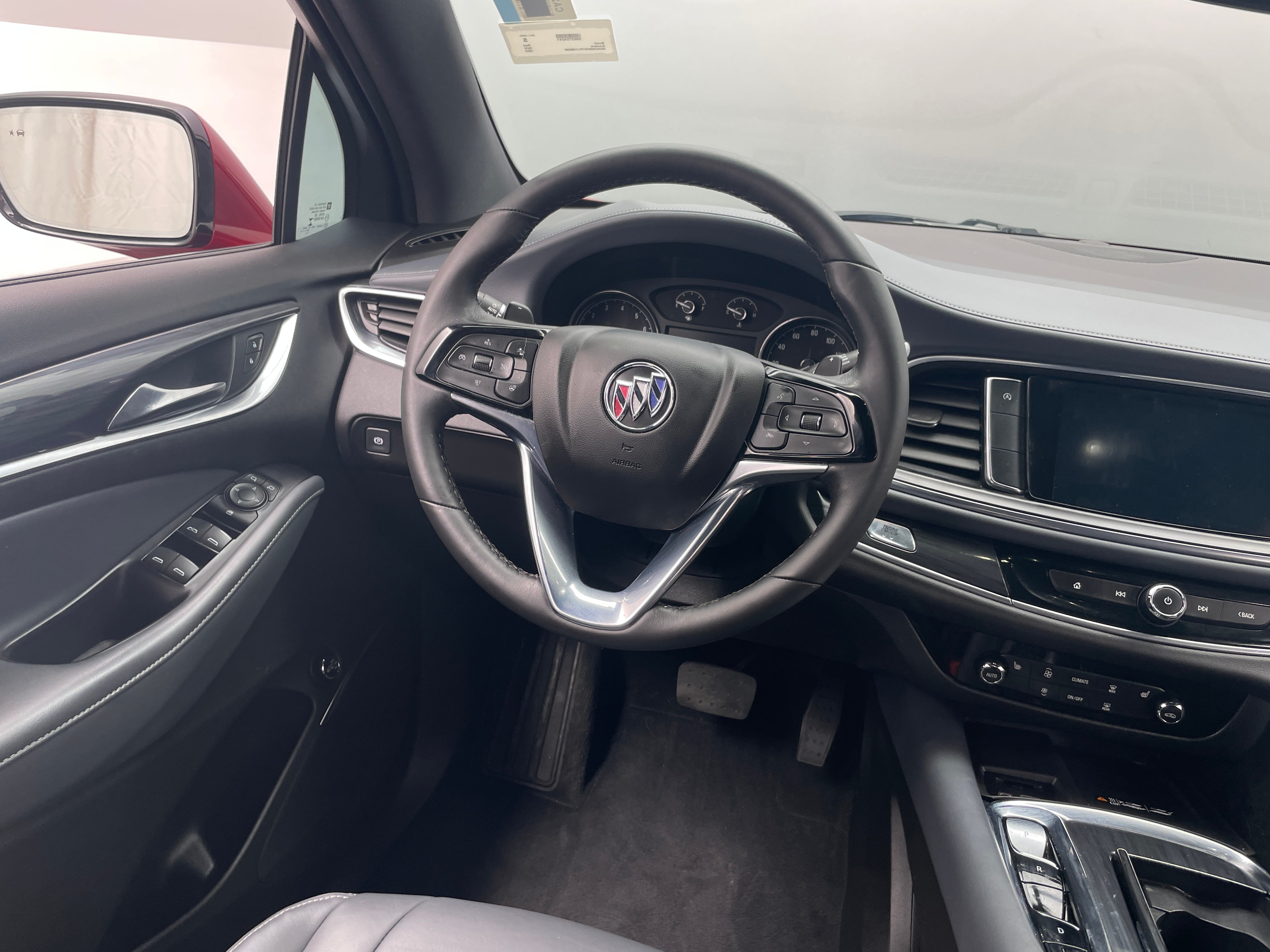 2023 Buick Enclave Essence 4