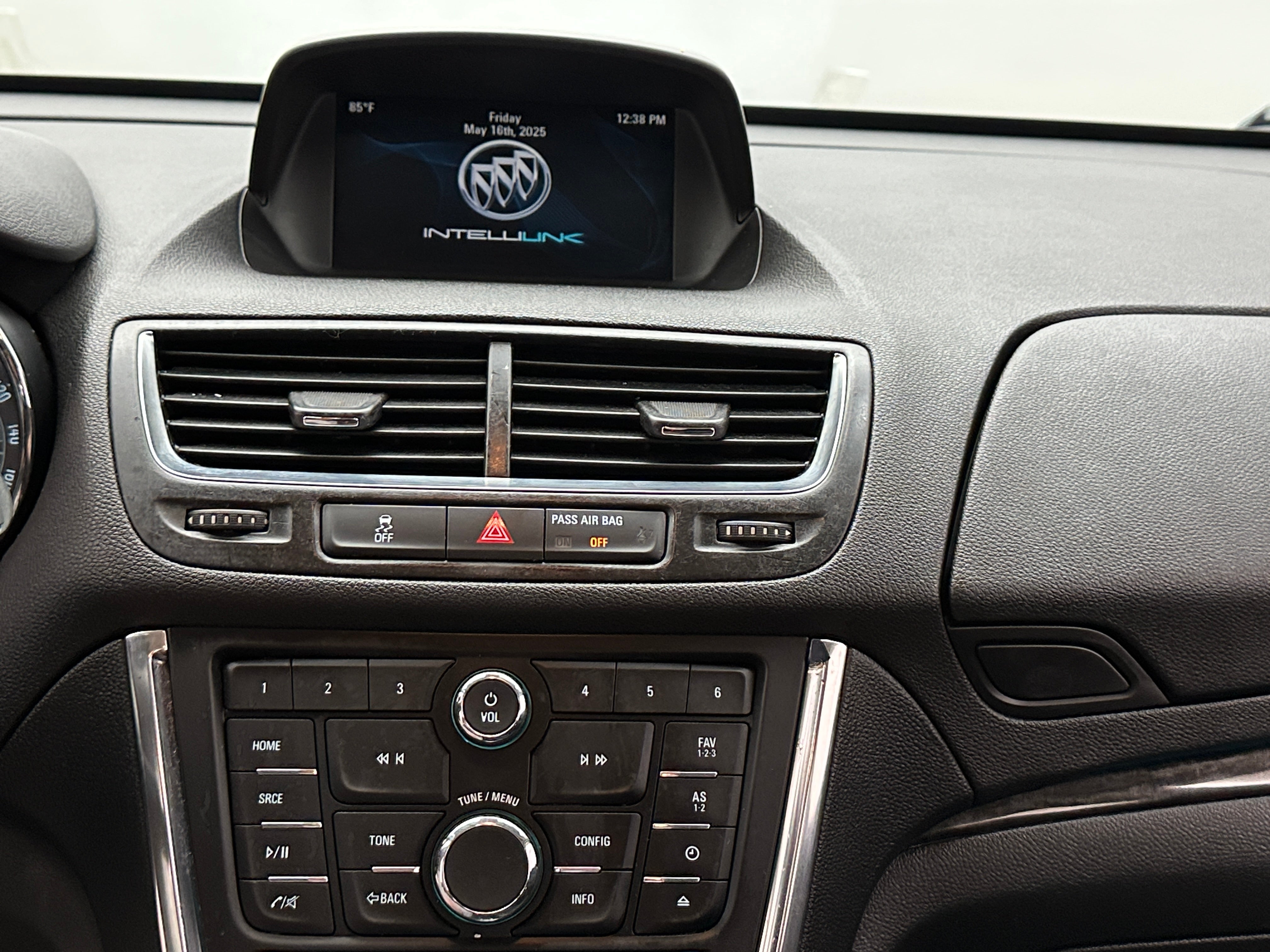 2015 Buick Encore Base 3