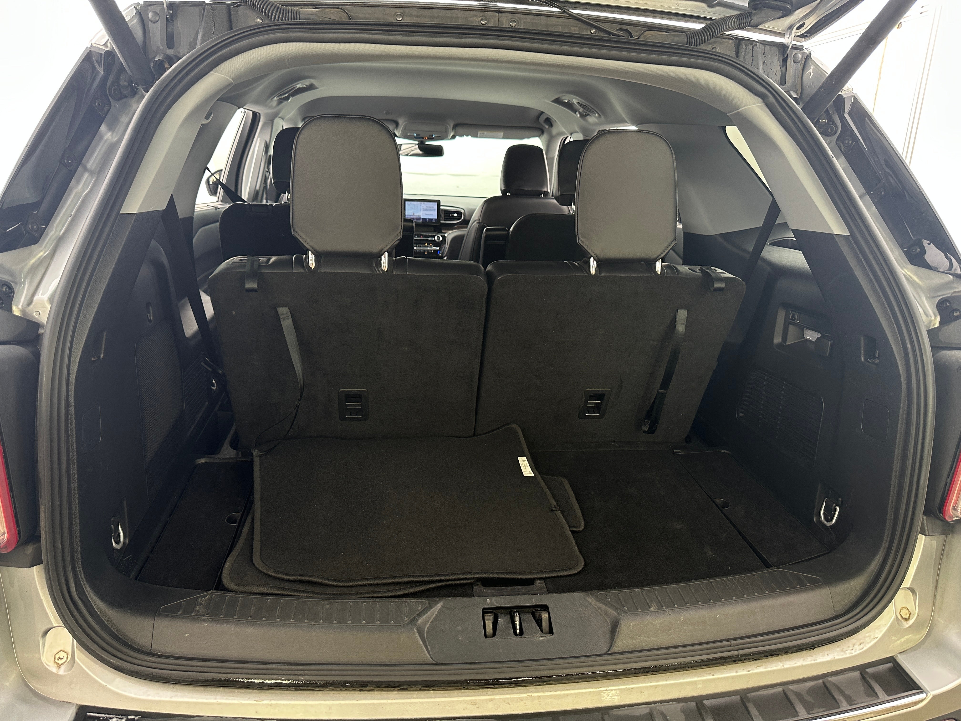 2024 Ford Explorer Limited 6