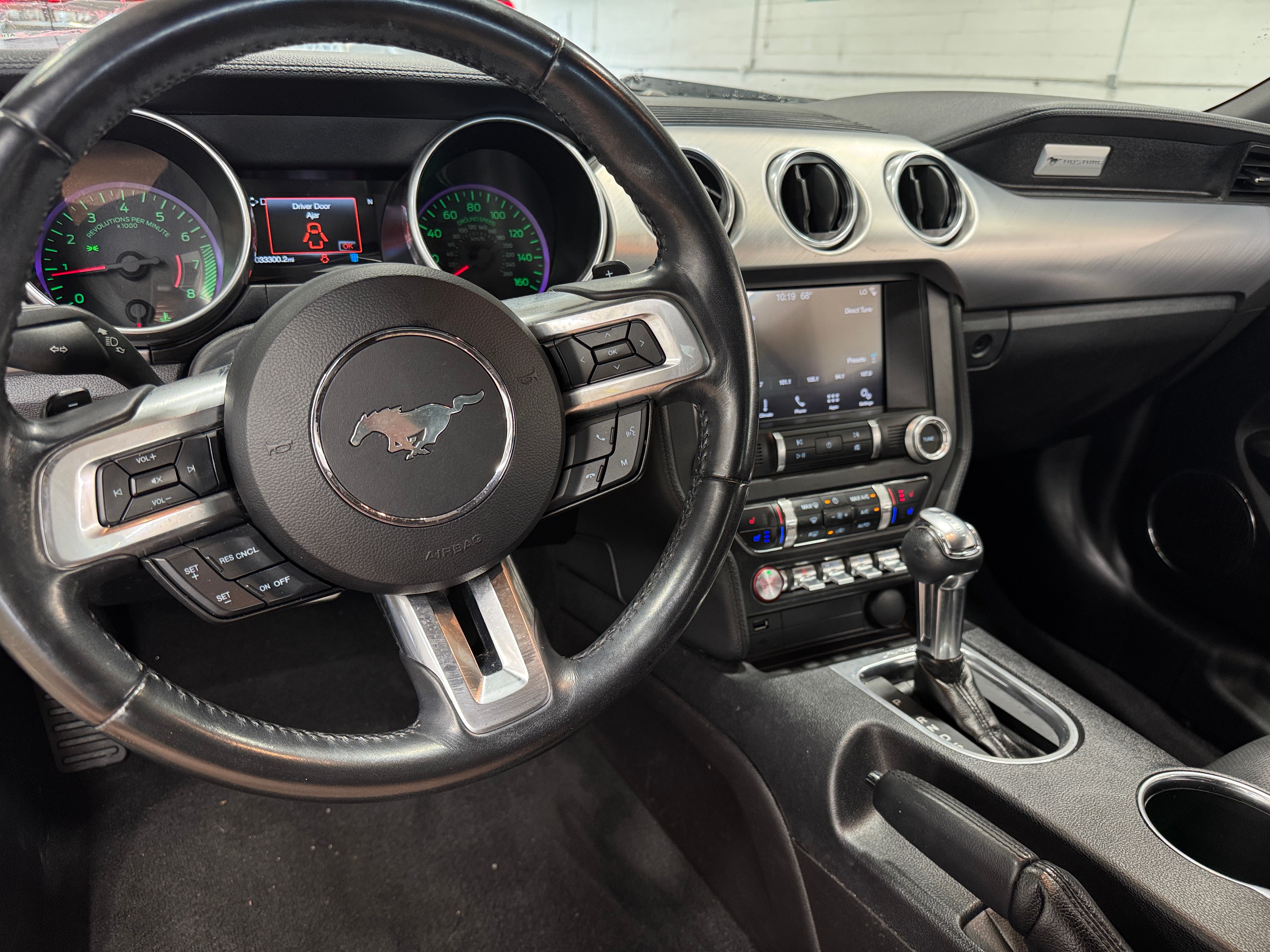 2019 Ford Mustang  2
