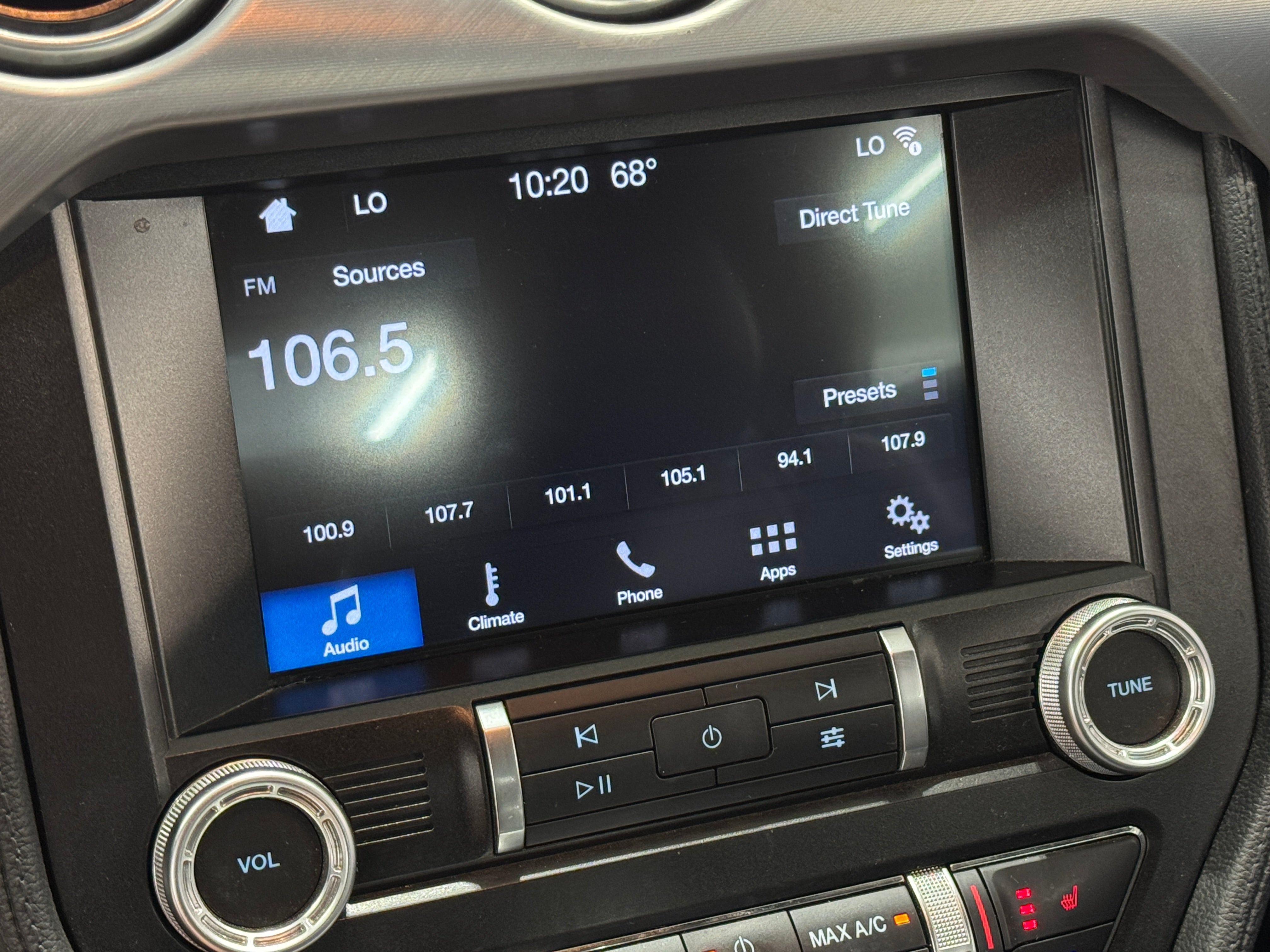2019 Ford Mustang  3