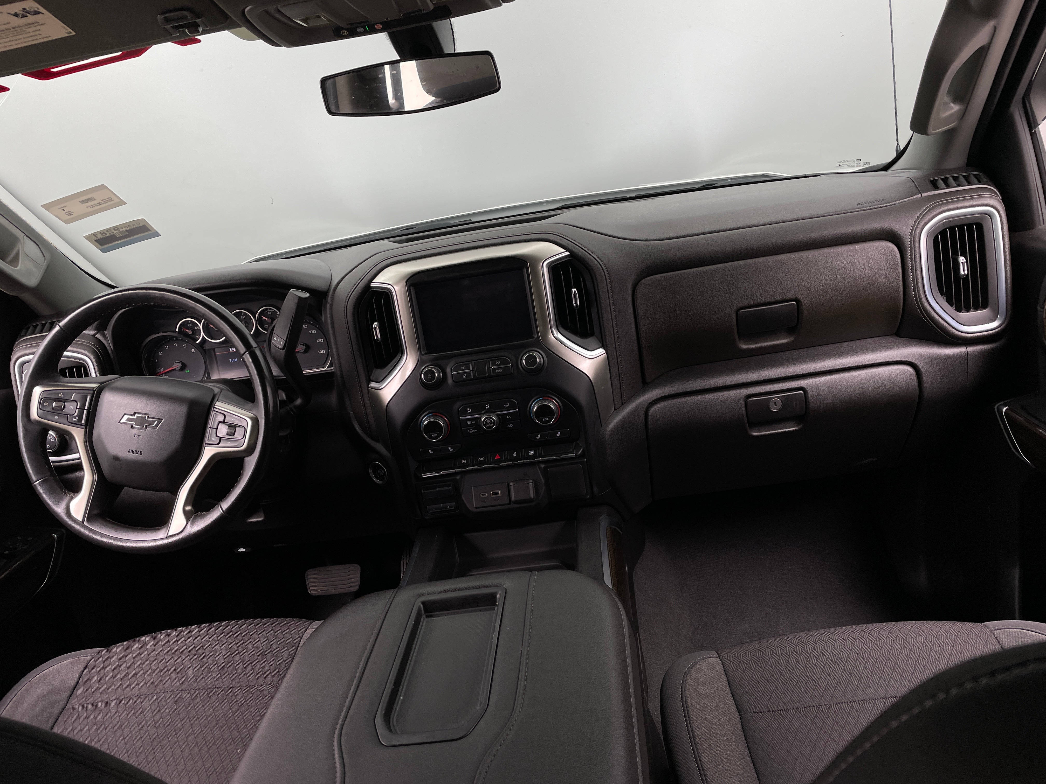 2021 Chevrolet Silverado 1500 RST 3