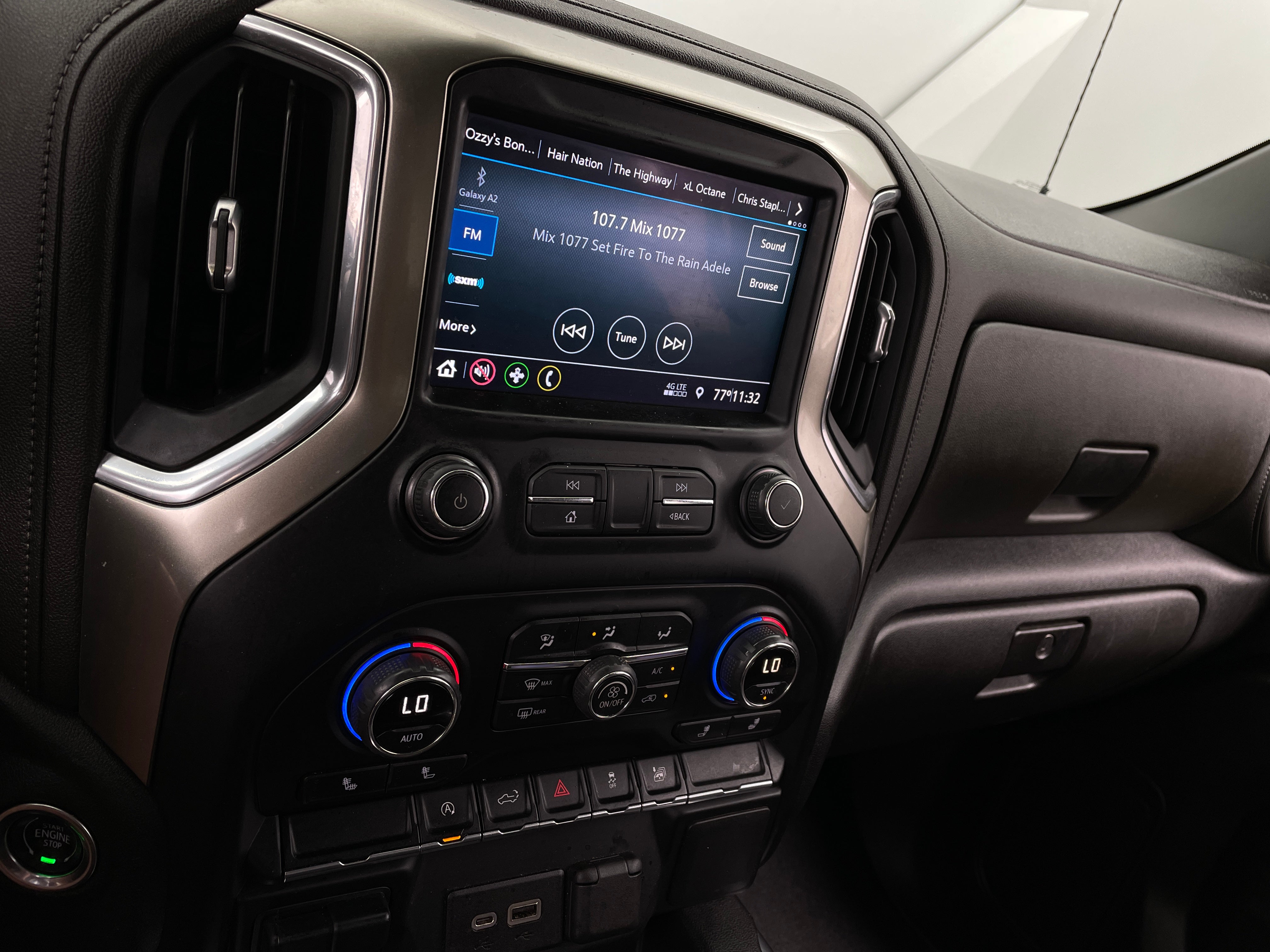 2021 Chevrolet Silverado 1500 RST 4