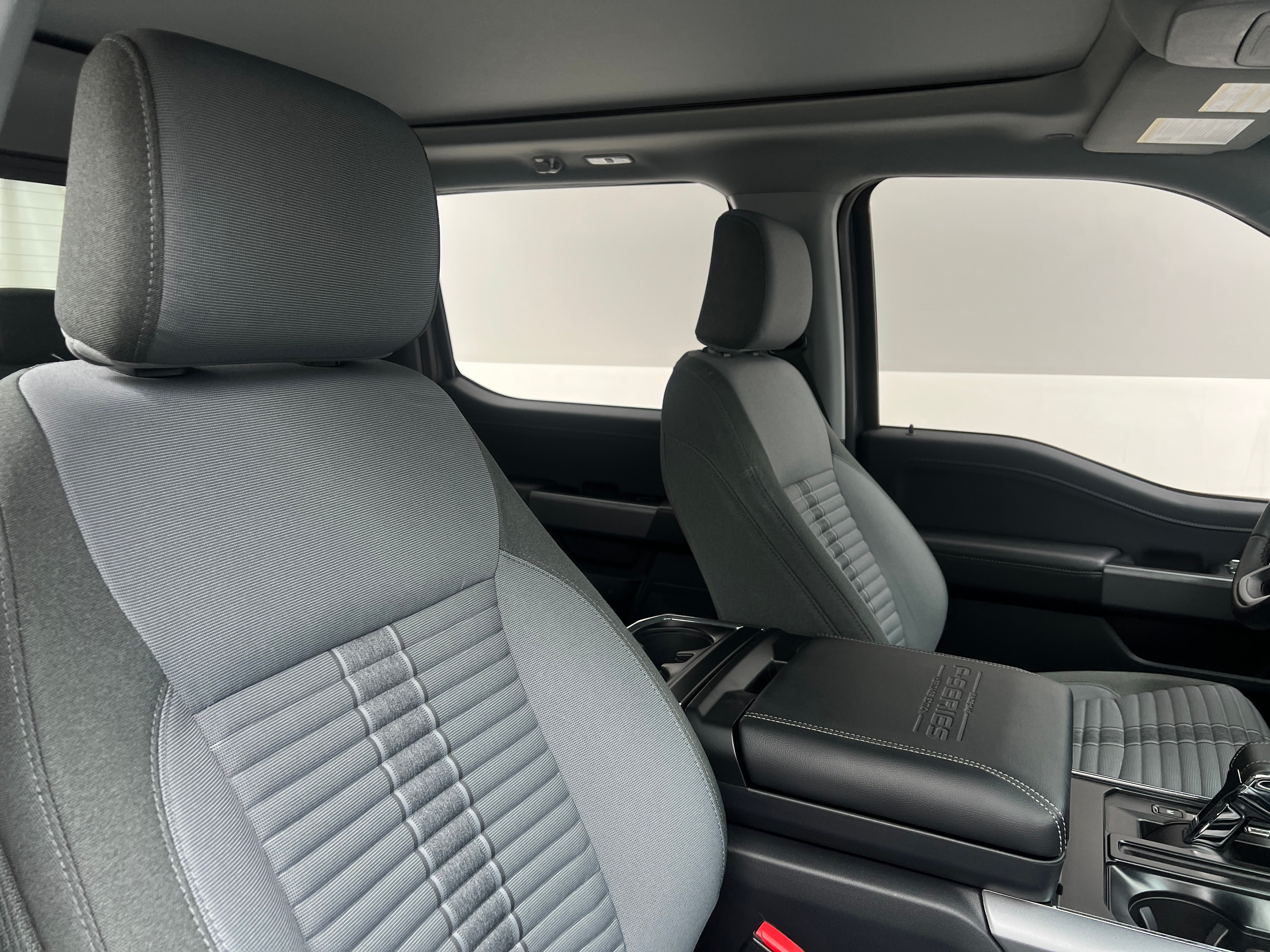 2023 Ford Econoline E-150 2