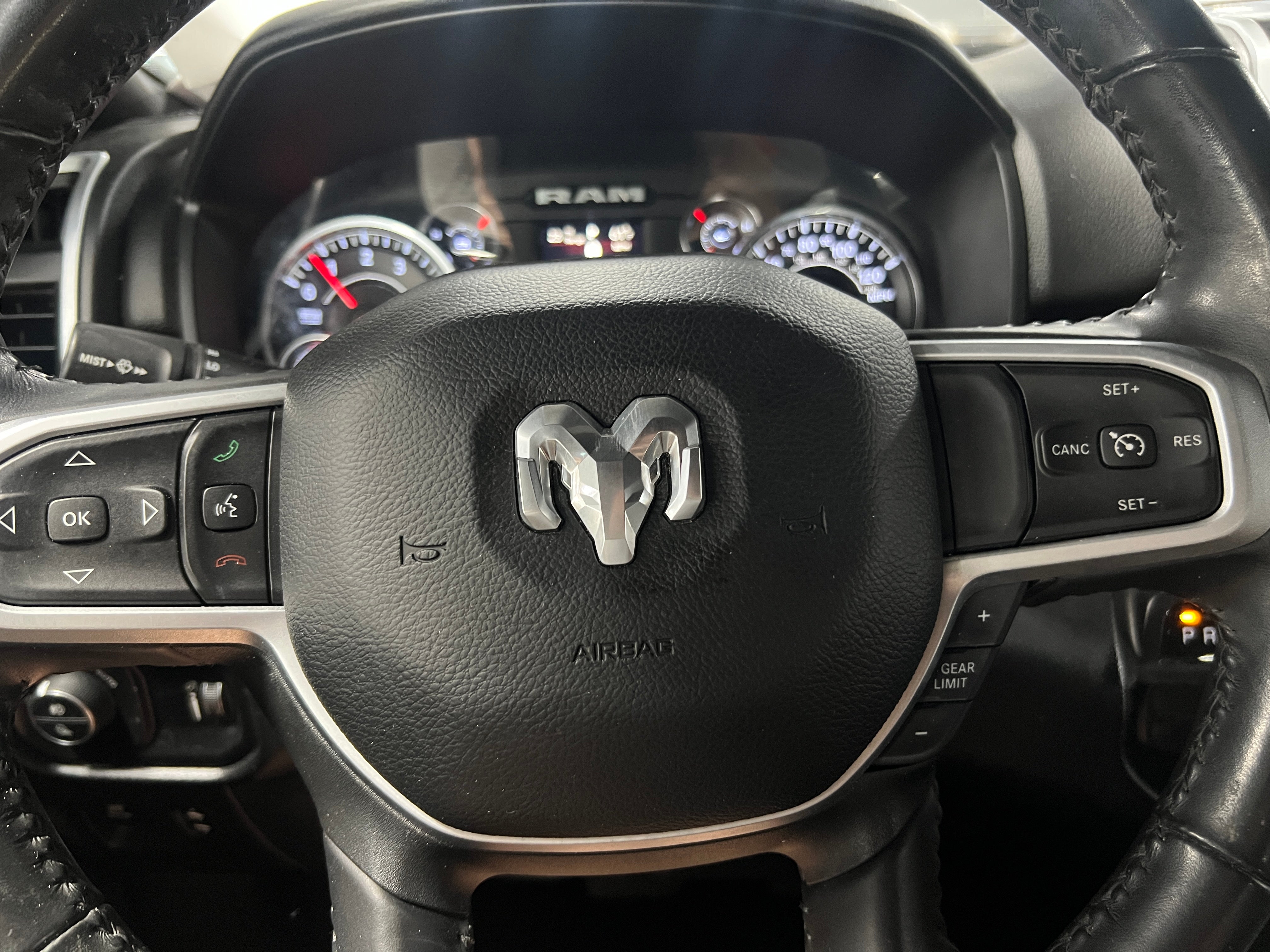 2022 RAM 1500 Big Horn 5