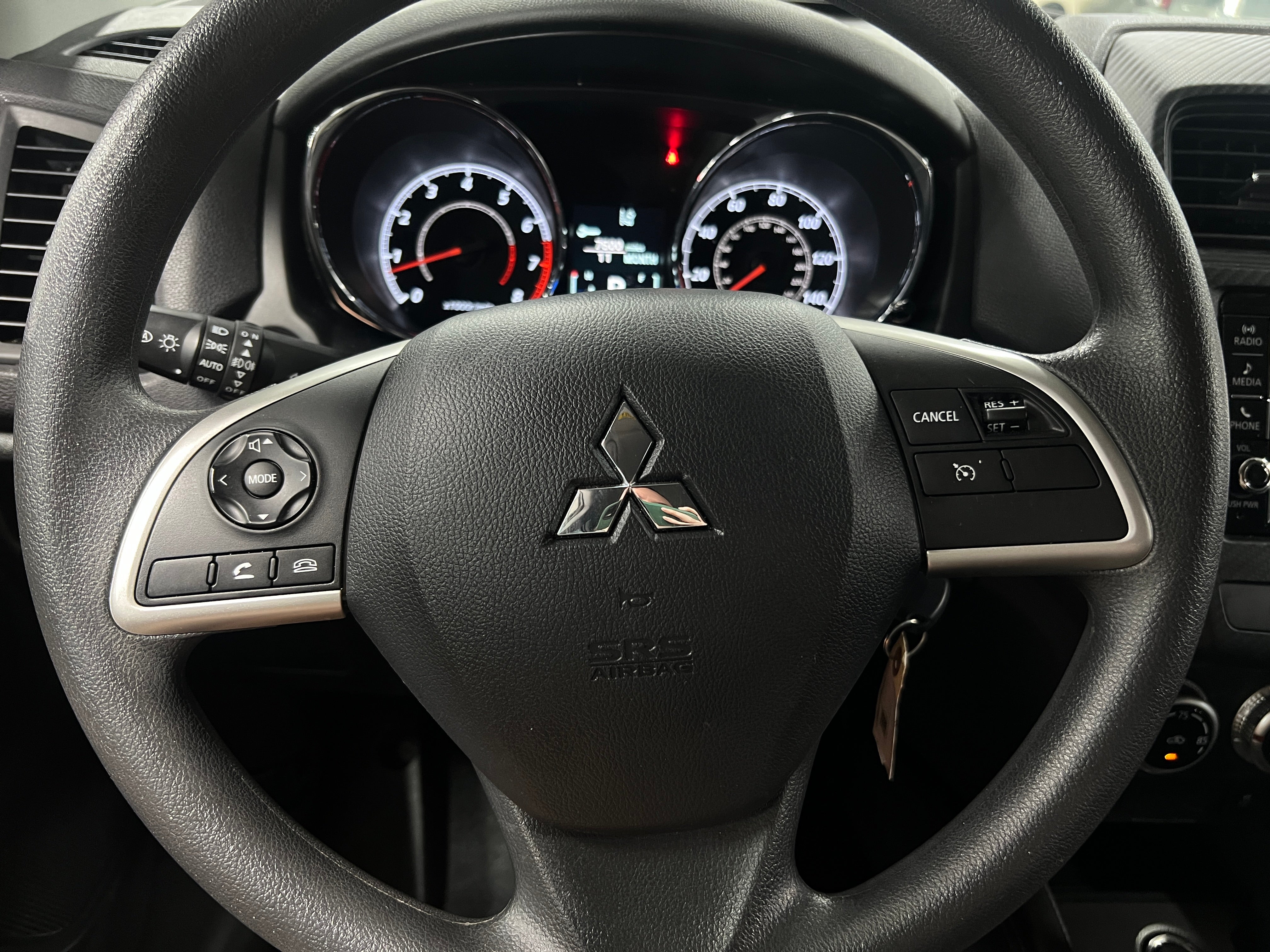 2024 Mitsubishi Outlander Sport ES 5