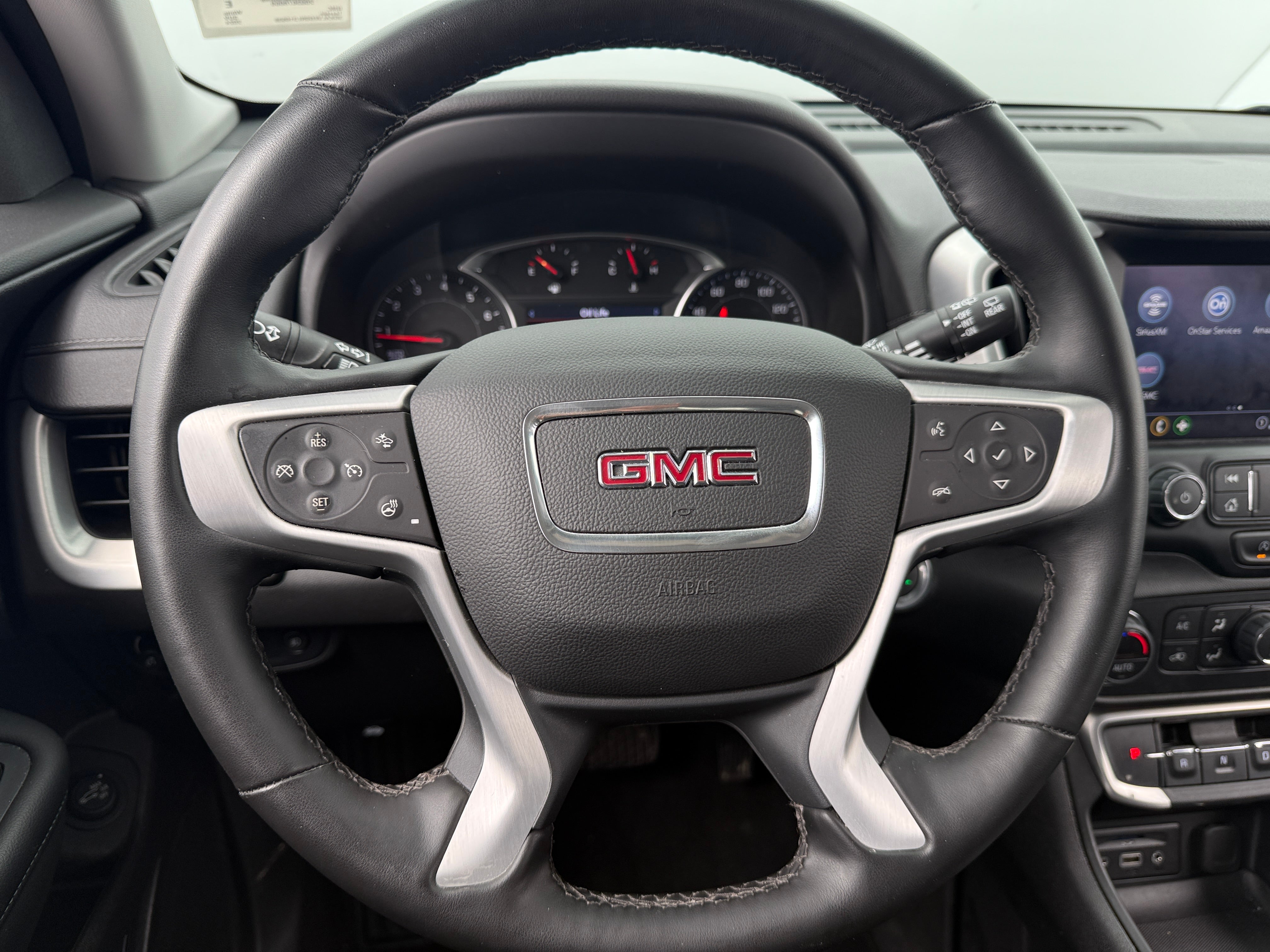2024 GMC Terrain SLT 4
