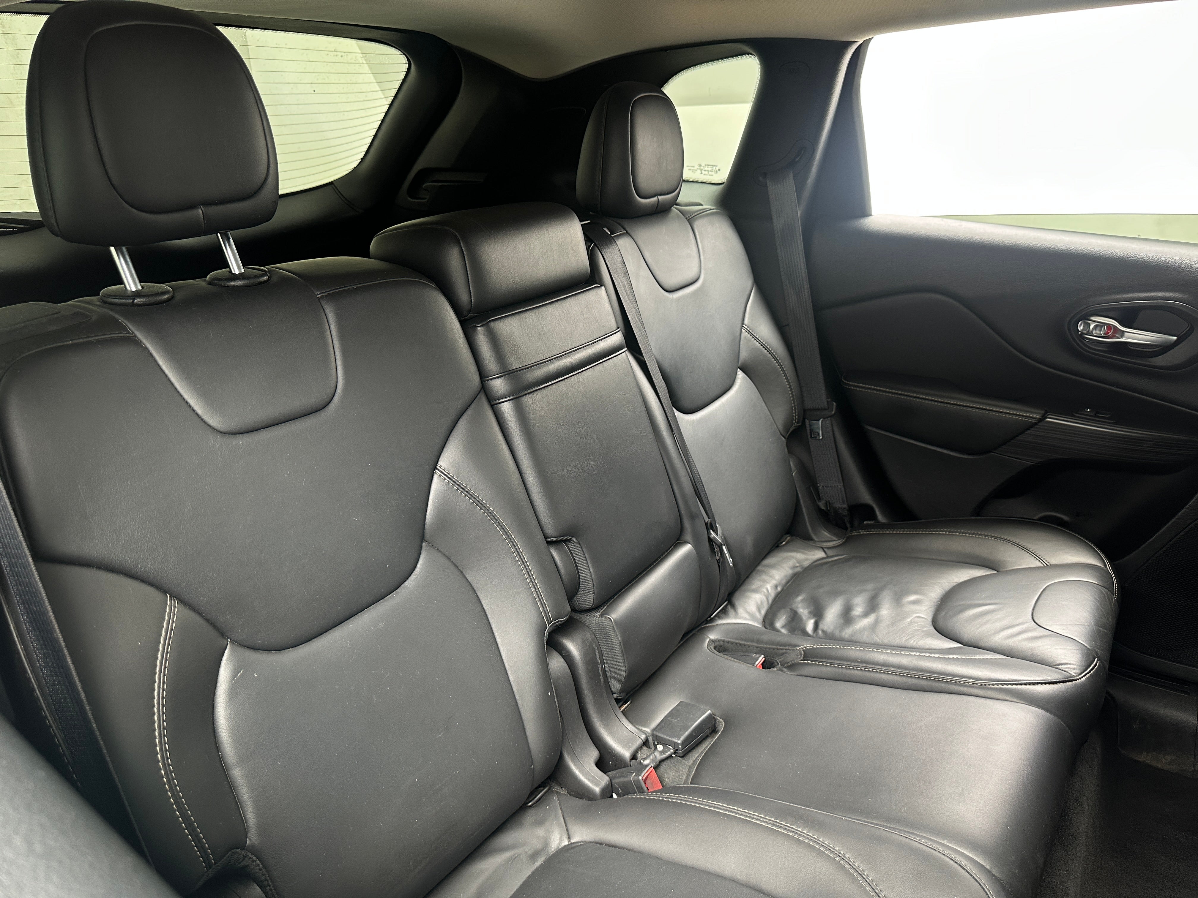 2015 Jeep Cherokee Limited Edition 5