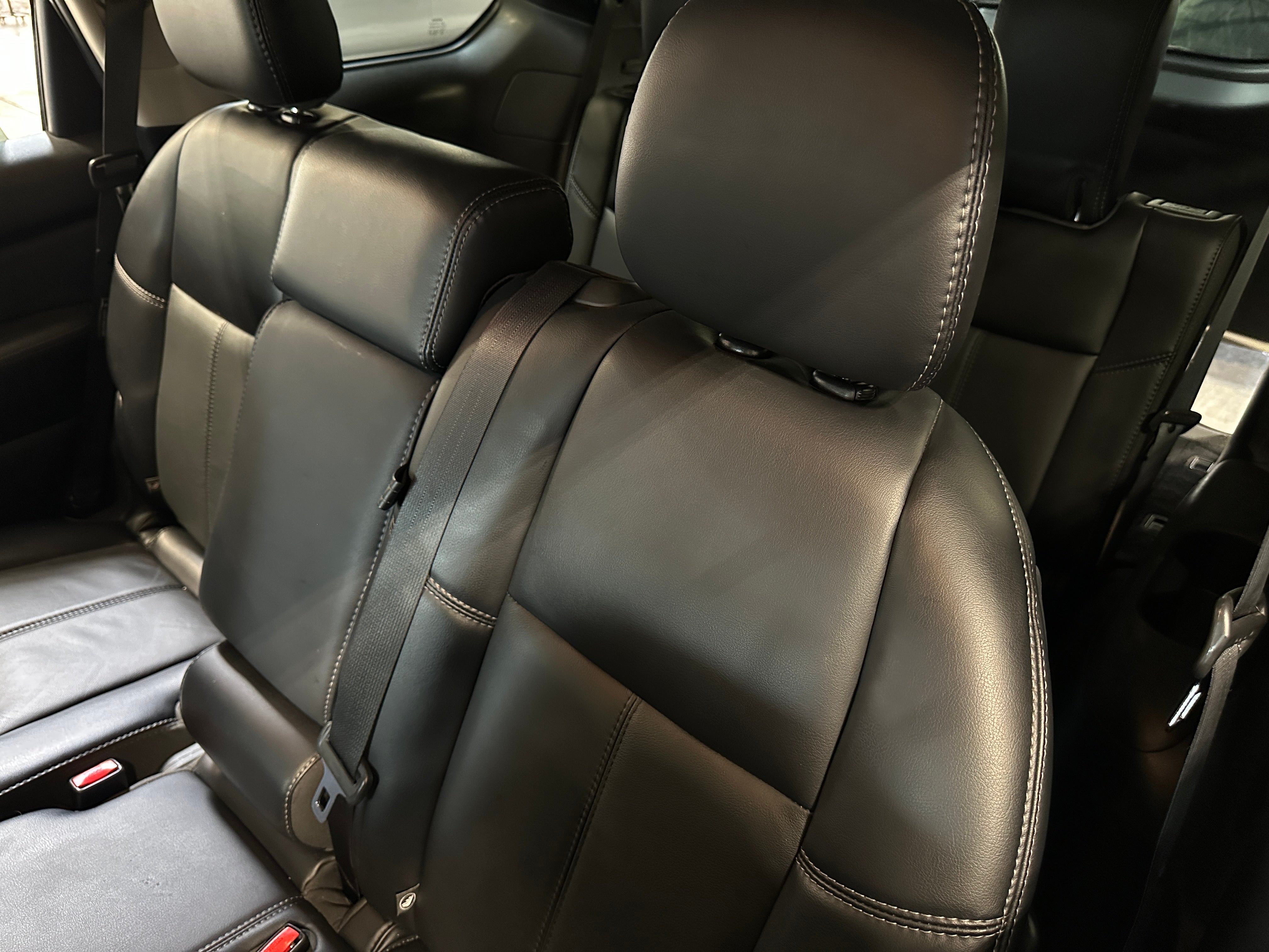 2019 Nissan Pathfinder SL 5