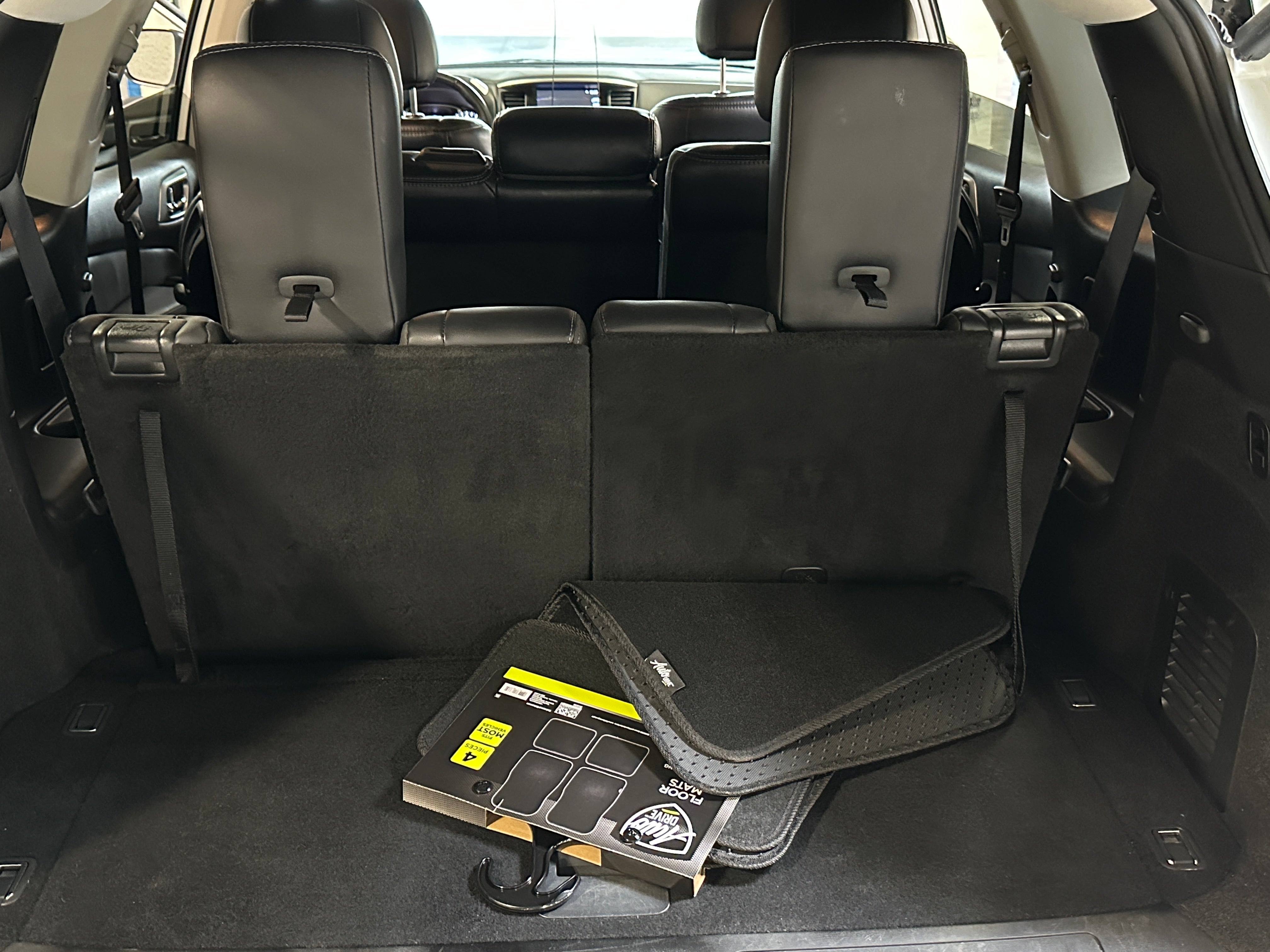 2019 Nissan Pathfinder SL 6