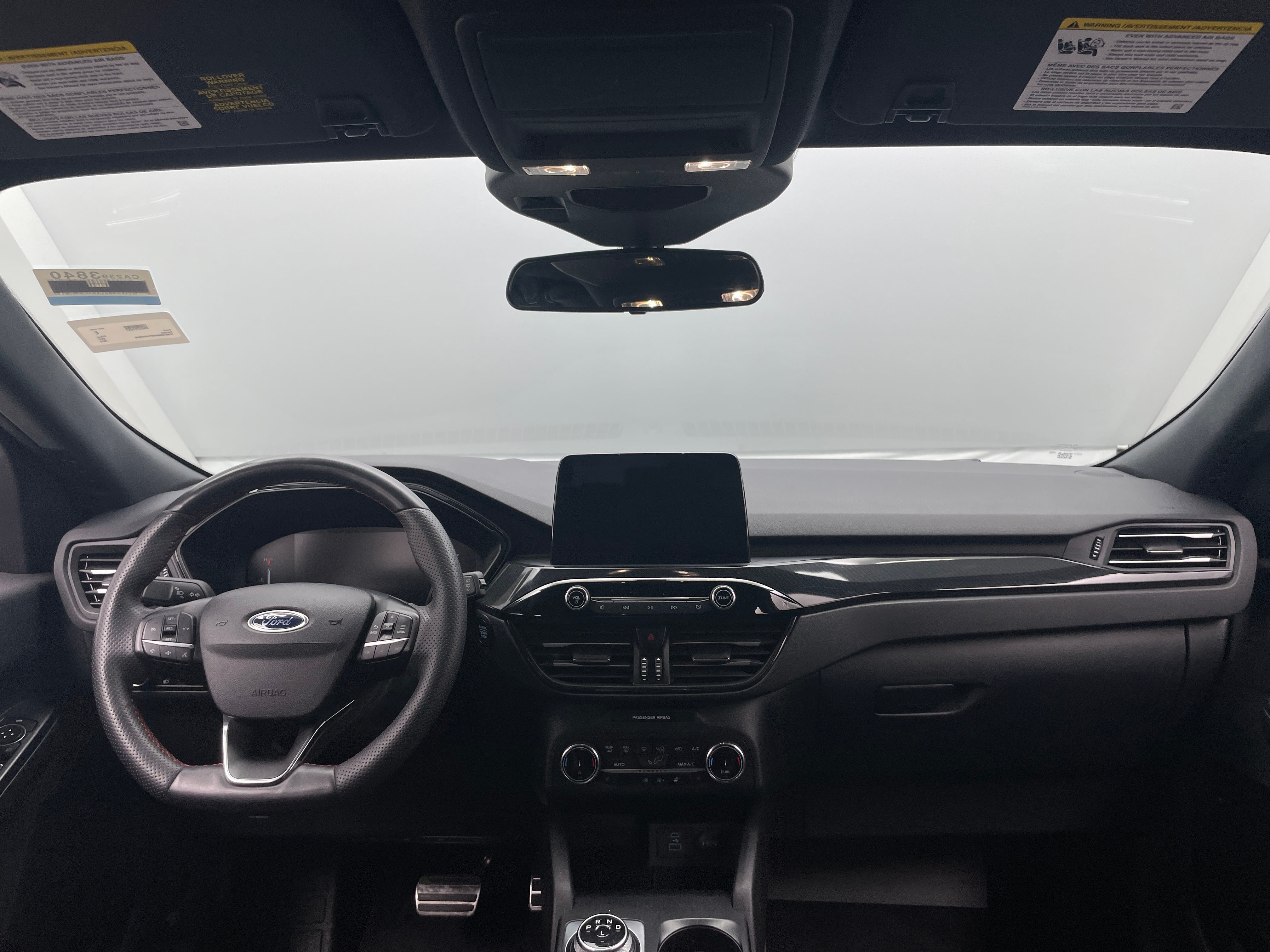 2023 Ford Escape ST-Line 2